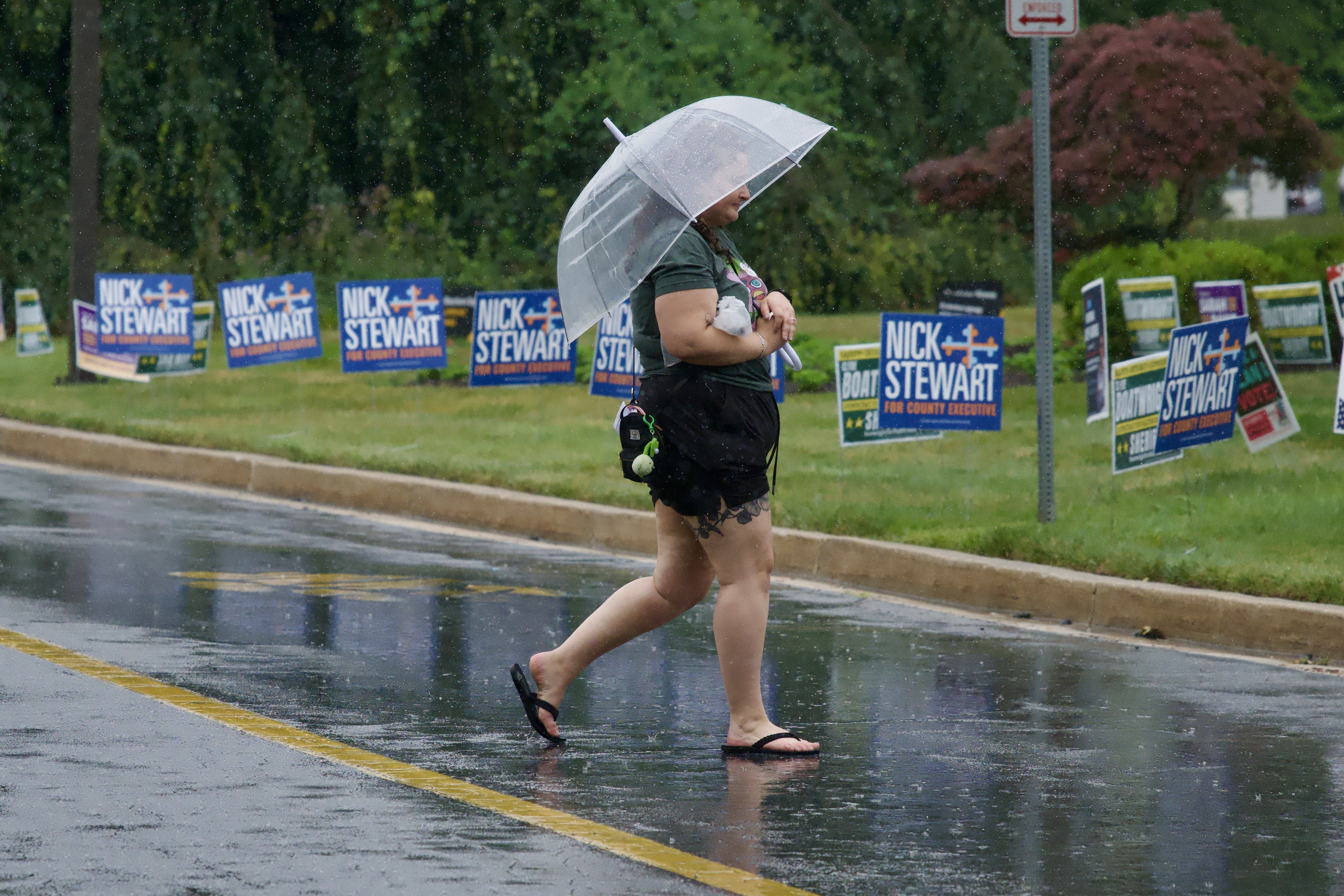 Rain, apathy, routine: Maryland's meh primary election