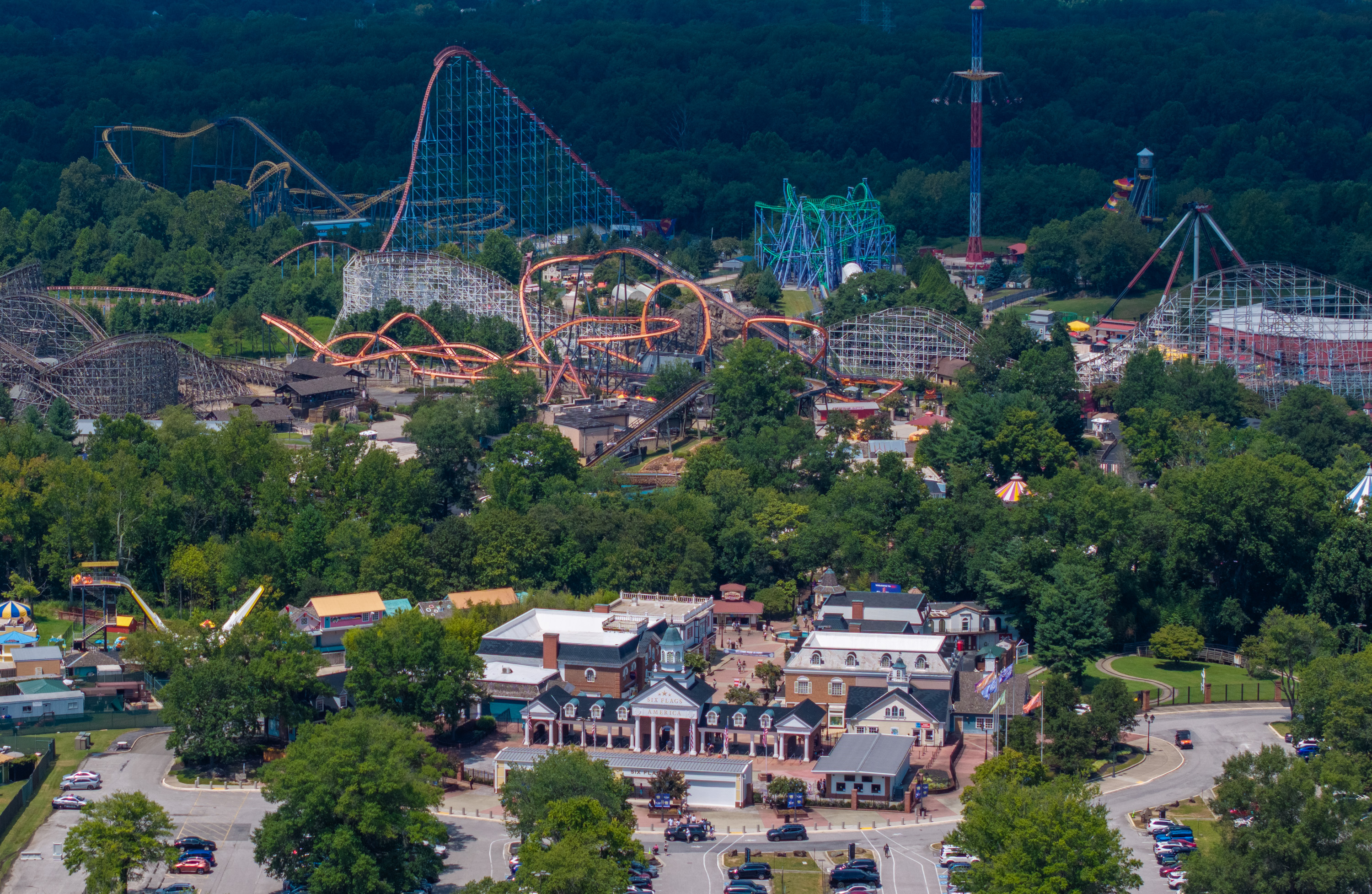 Friday, Aug. 15, 2025 — Six Flags Entertainment announced the permanent closure of Six Flags America  this fall as well as its adjacent waterpark, Hurricane Harbor.