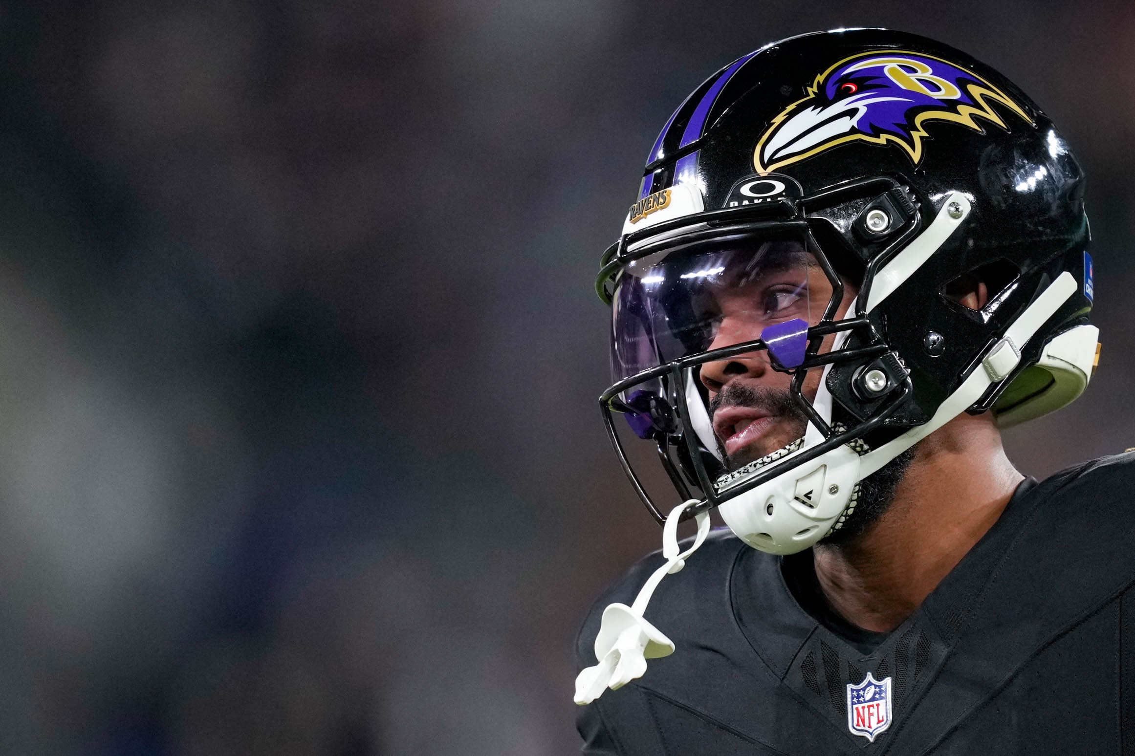 Ravens WR Rashod Bateman arrested in June for allegedly smashing windshield of car with child inside