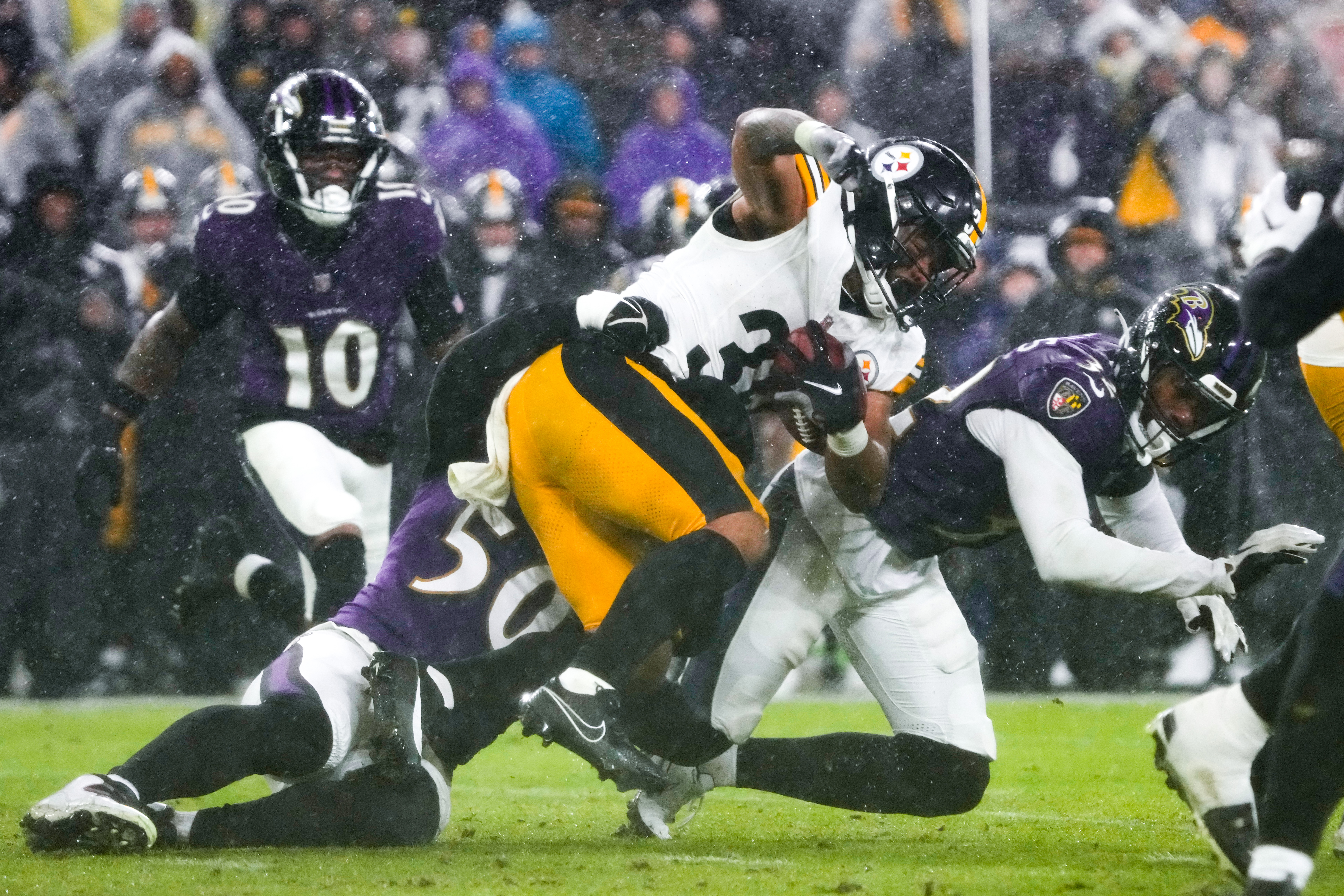 Ravens' defense finishes season with historic triple crown - The Baltimore  Banner