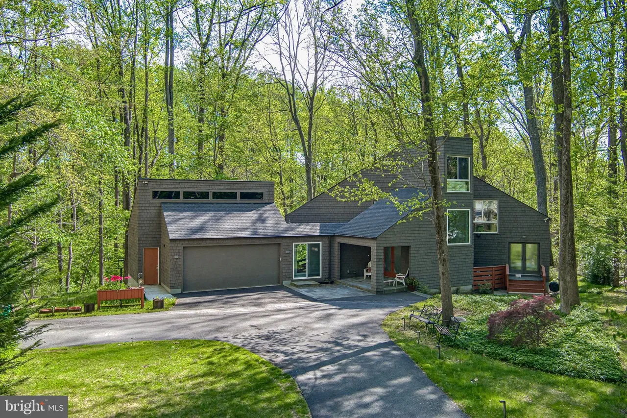 For sale: Woodland Contemporary home in Columbia