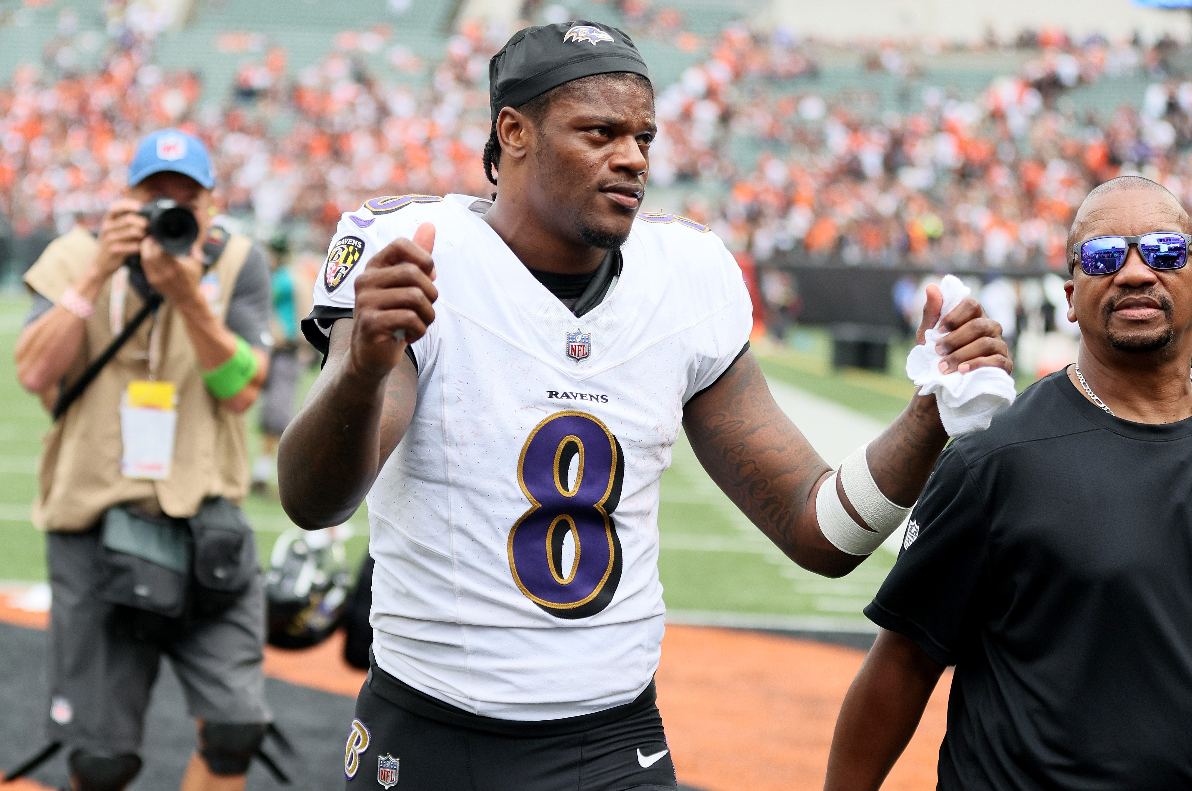 Ravens announce themselves as AFC North favorite with win over