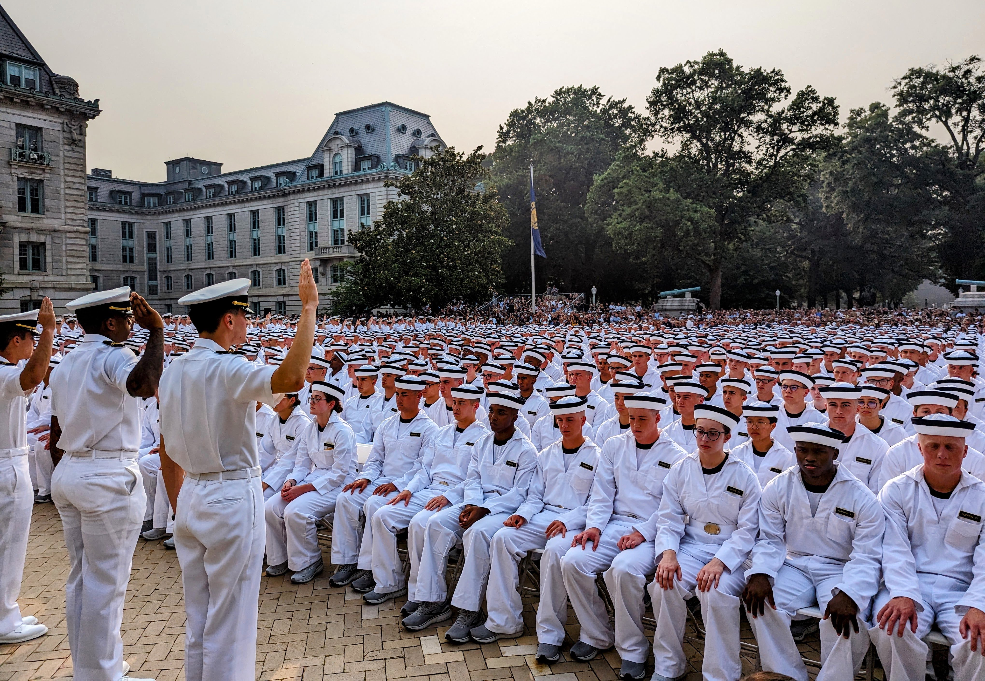  【United States Naval Academy 】 Naval Academy grad makes seven-figure gift to launch climate