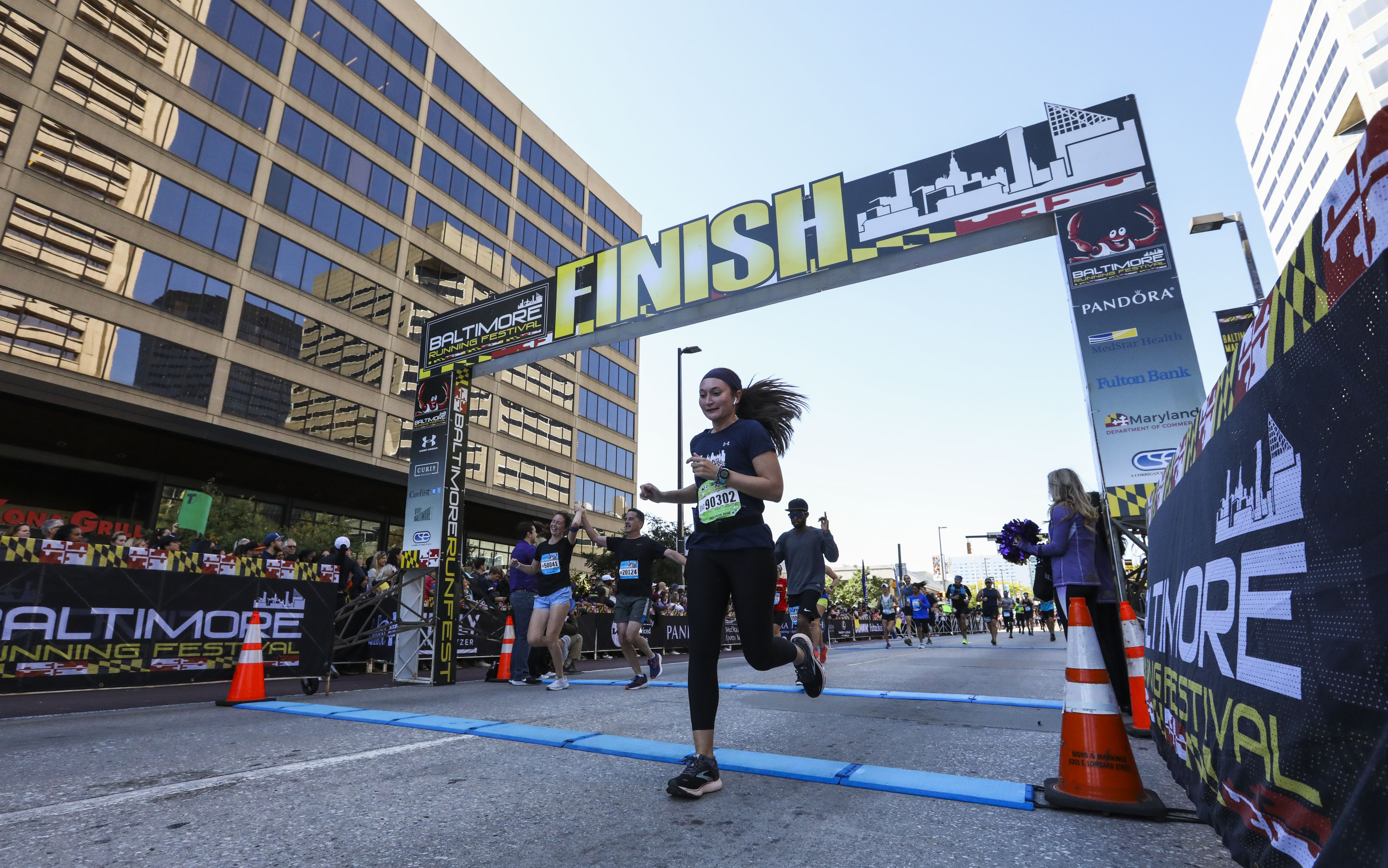 Under Armour Baltimore Maryland Running Festival 2015… - Gem