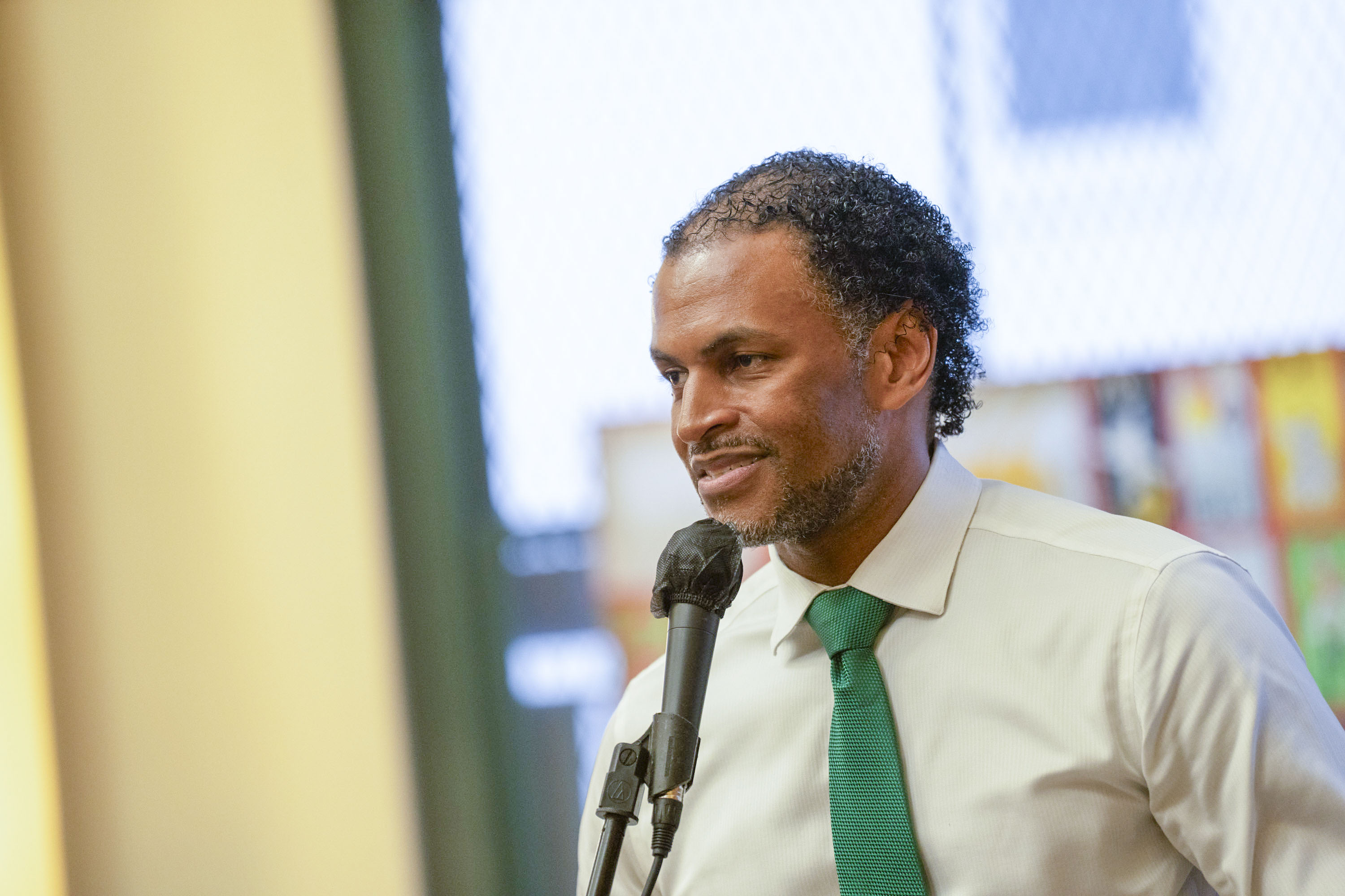 Even in deep-blue Baltimore, the nonpartisan school board race can't escape politics