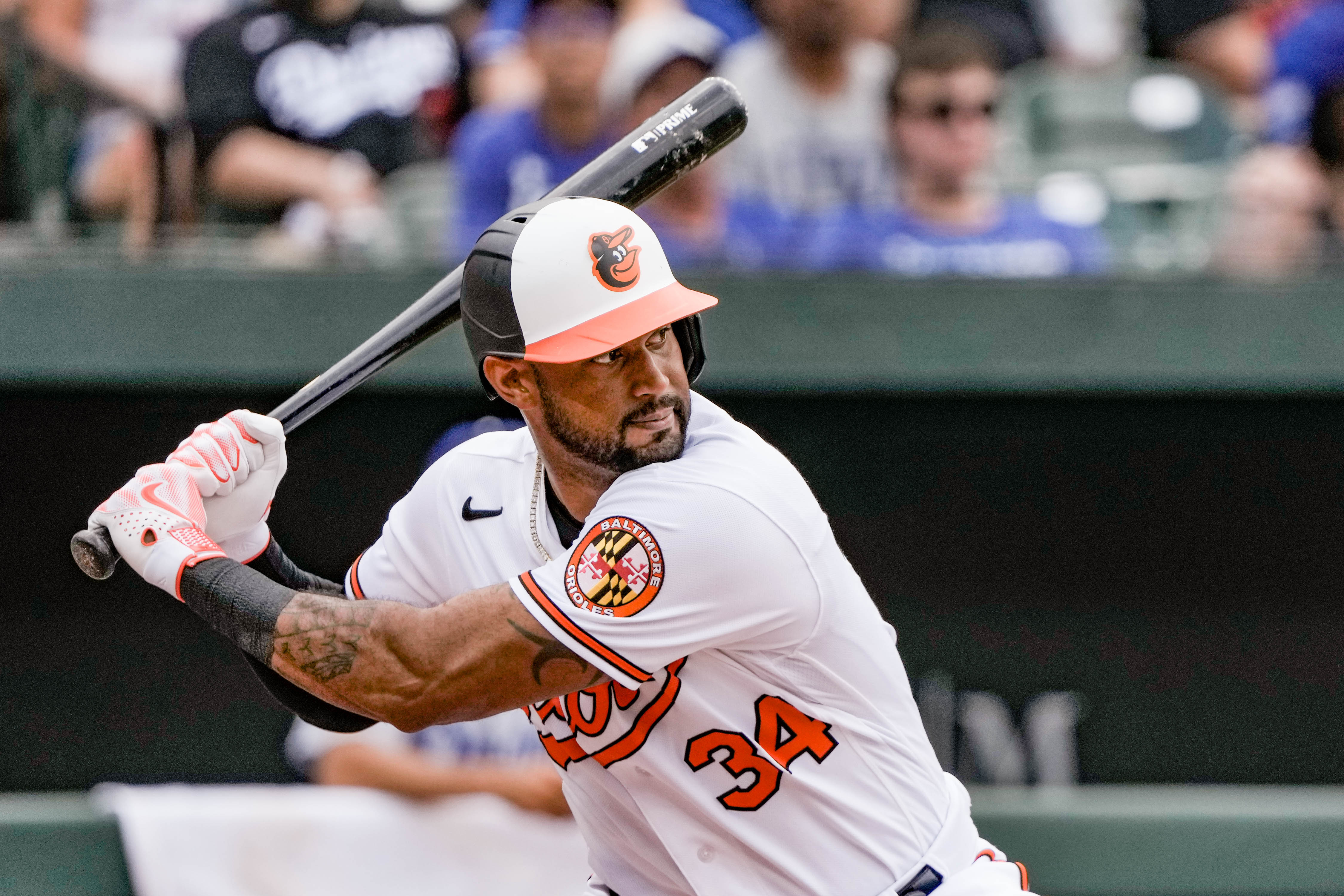 Hicks, O'Hearn continue to shine filling in for Orioles