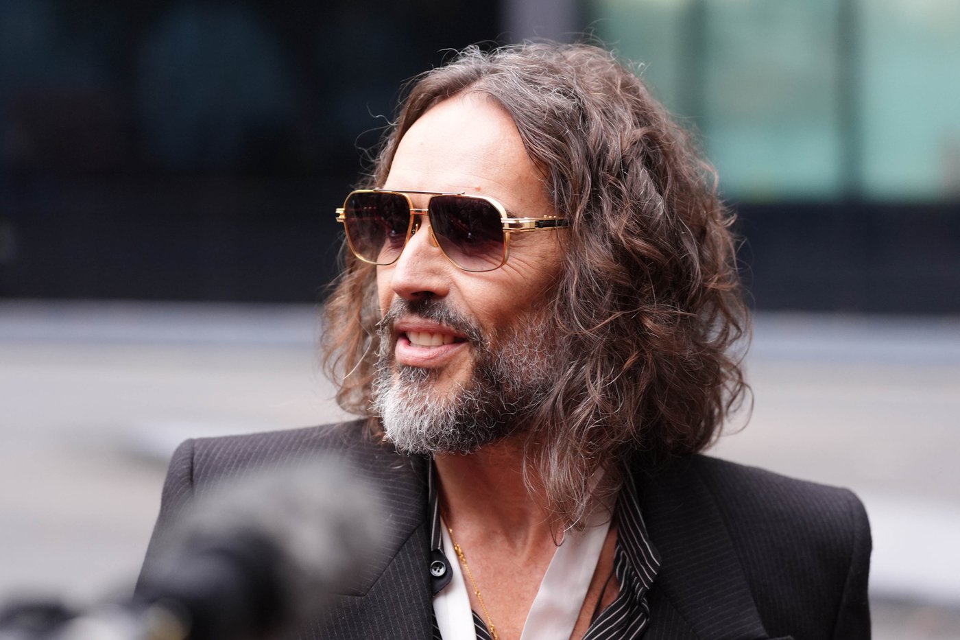 Woman shares disturbing allegations against comedian Russell Brand at U.K. trial