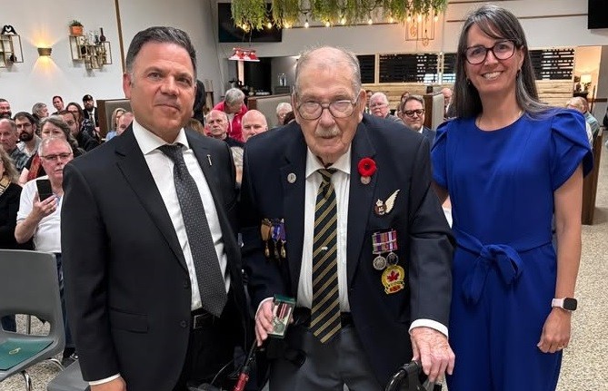 Veterans Affairs rejects air ambulance for Harrow, Ont. Second World War vet