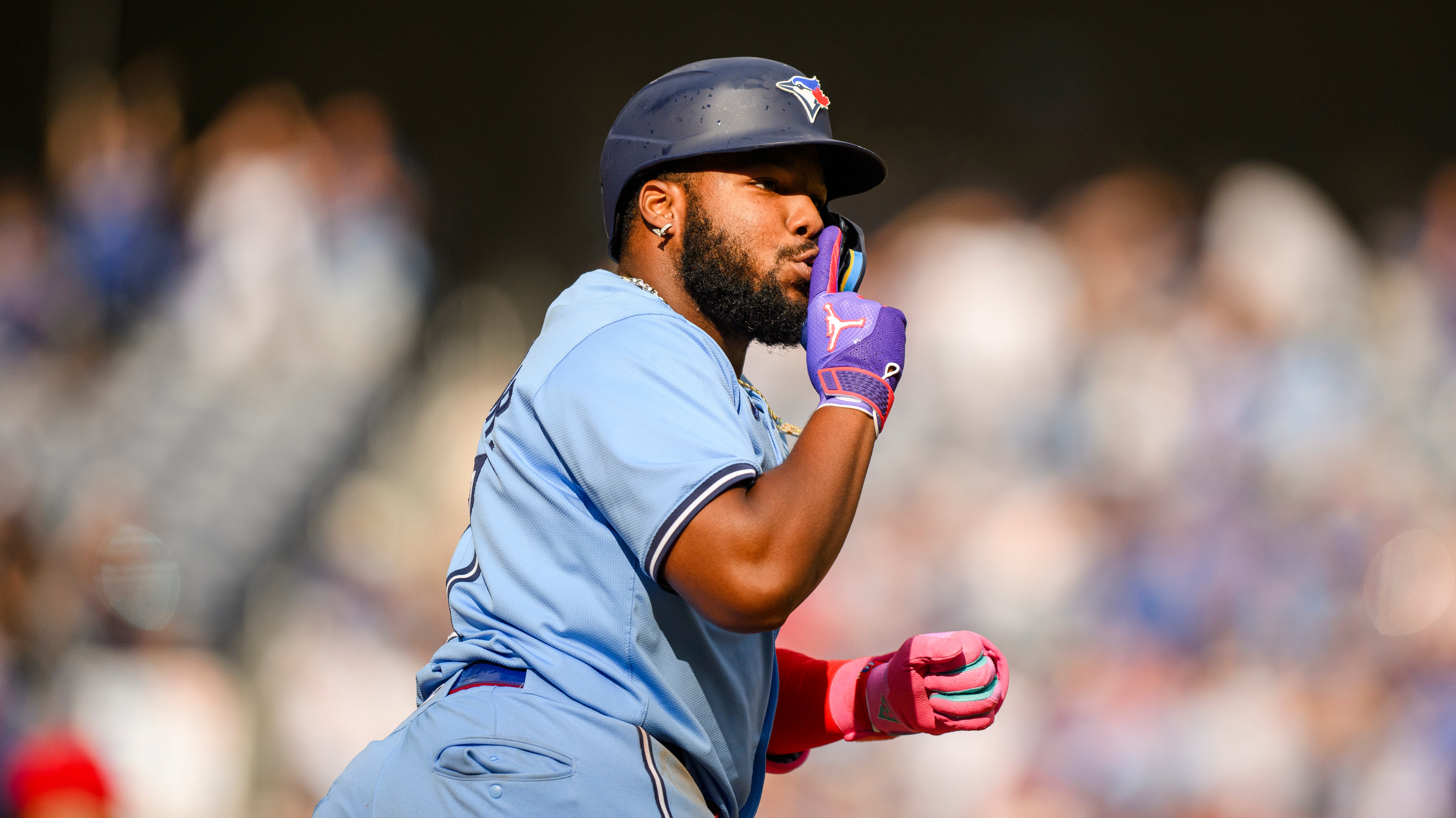 Toronto Blue Jays' Vladimir Guerrero Jr. takes home second AL Silver Slugger award