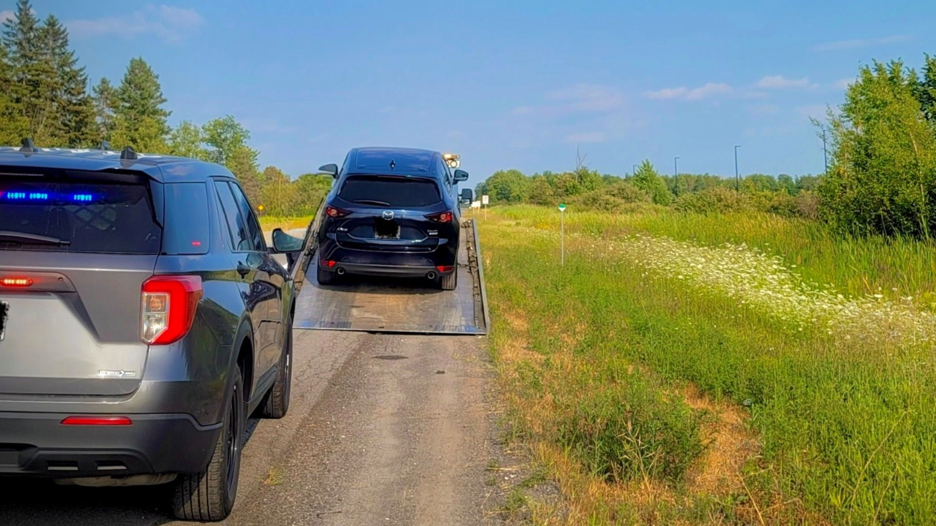 Driver with 3 children in car caught going 165 km/h on Hwy. 417 in Ottawa