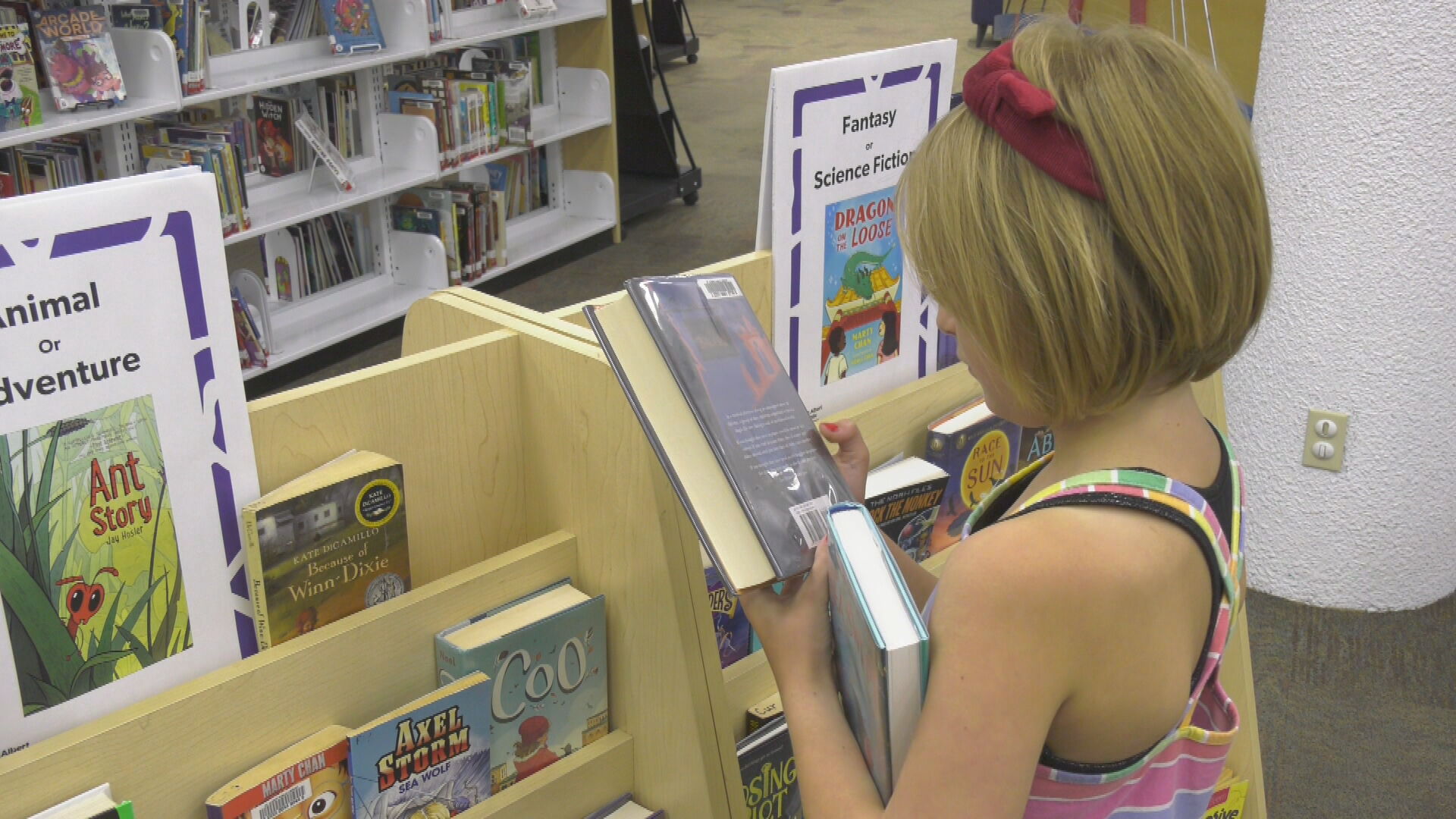Prizes for reading: Edmonton and St. Albert libraries launch summer programs for kids and adults