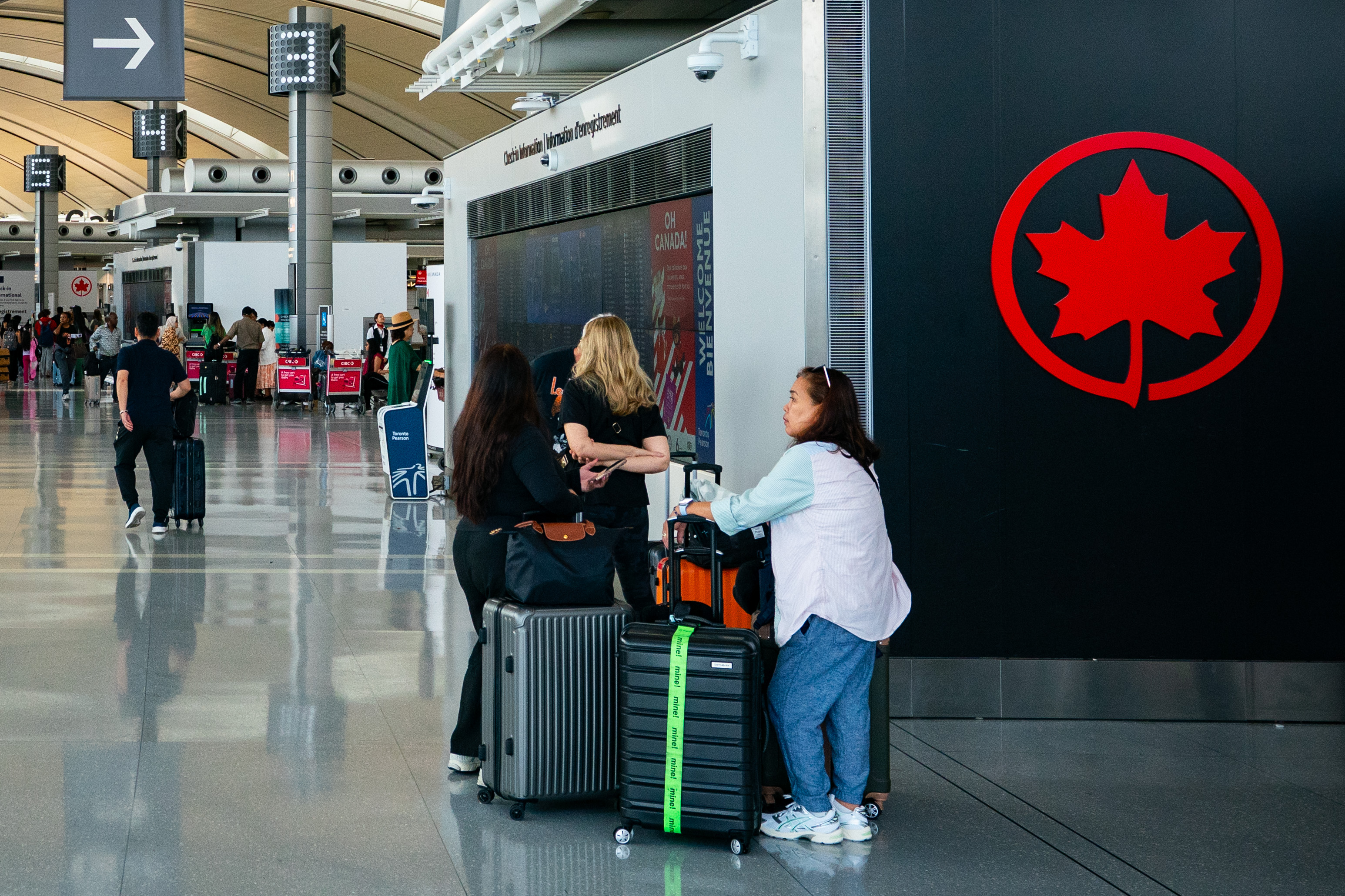 What passengers need to know about a potential Air Canada flight attendants strike