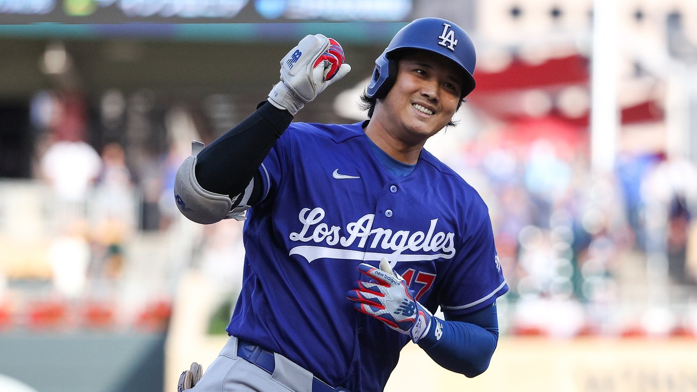 Freemans Sporting Club デニム XX 大戦 赤耳 Shohei Ohtani, Freddie Freeman homer for Los Angeles Dodgers in