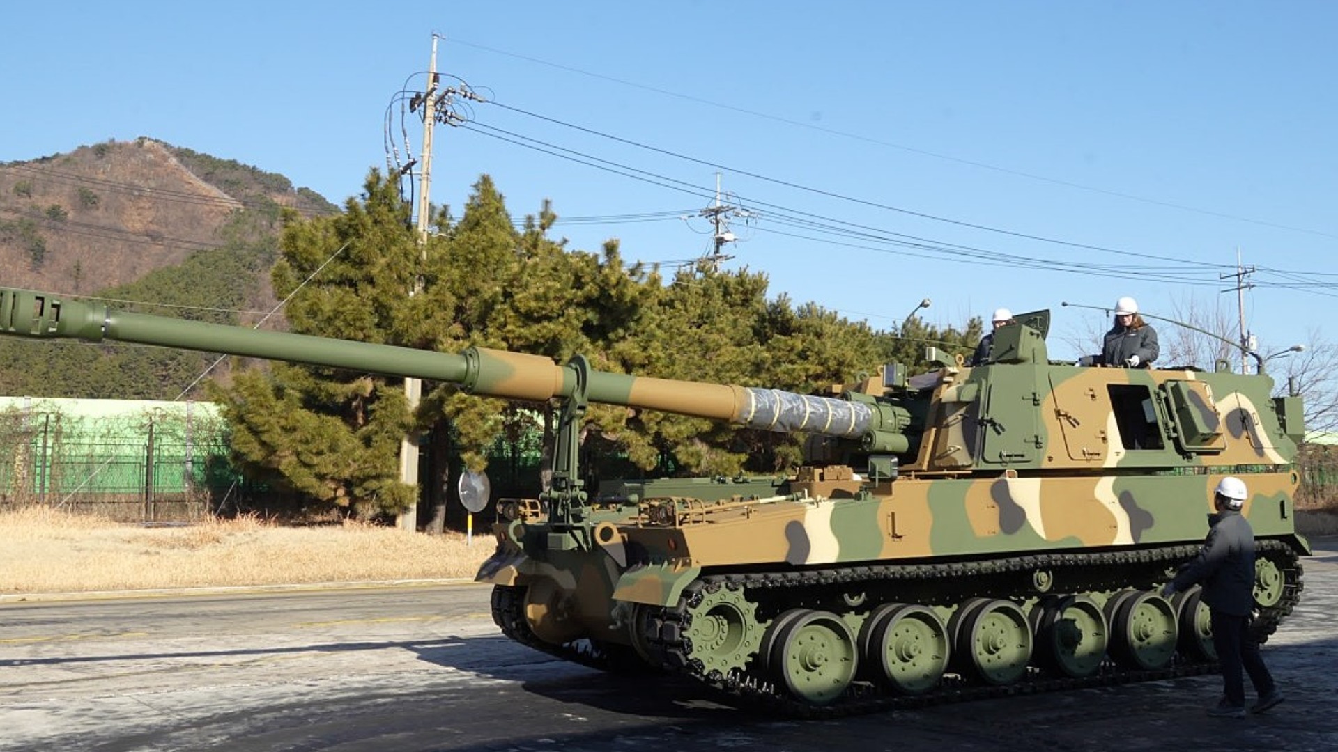 South Korea's Hanwha to use Algoma Steel material to build military vehicles in Canada