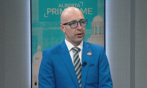 Mayoral candidate to move desk onto street for ‘Listening Tour’