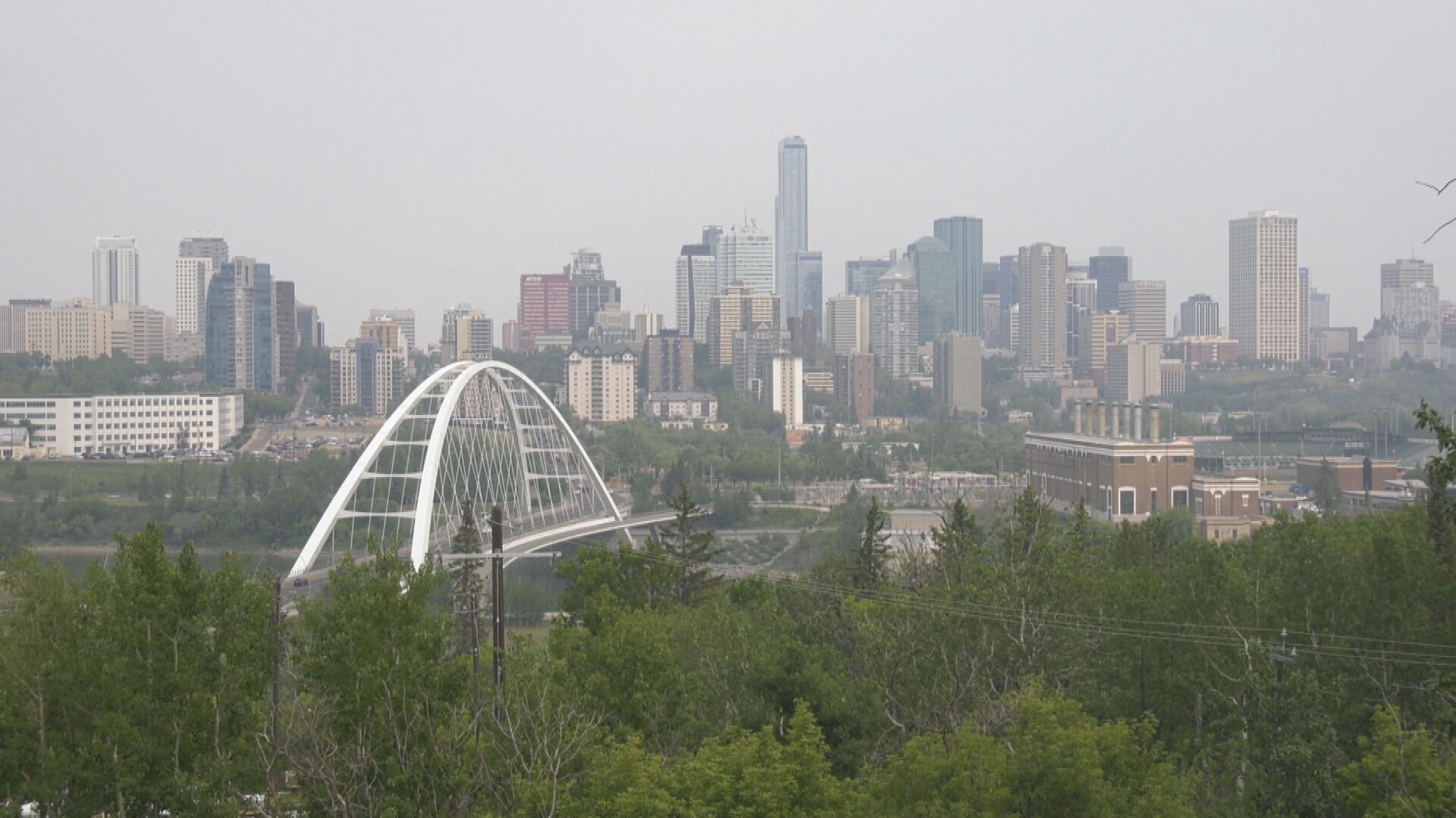 Wildfire haze moves into Edmonton and could linger through Thursday