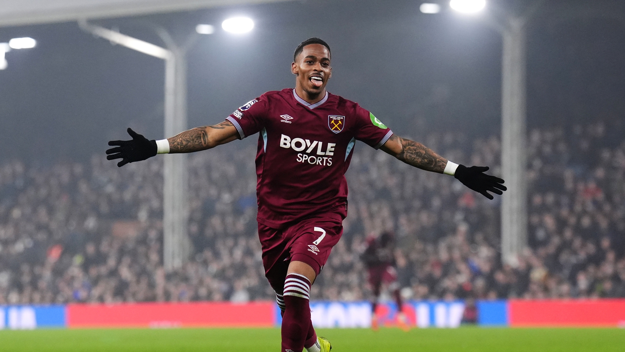 West Ham through in FA Cup after shocking Brentford penalty