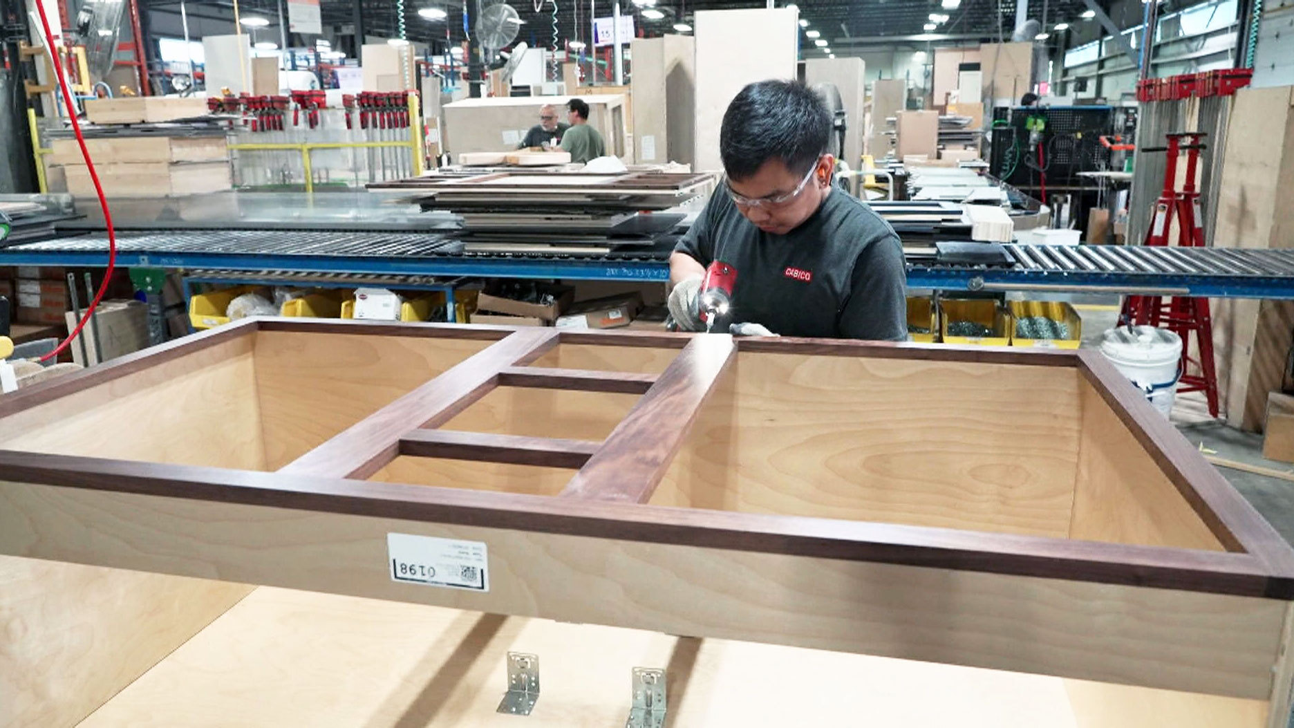 'An emergency measure': Wood products industry calls on Ottawa to impose tariff on foreign goods