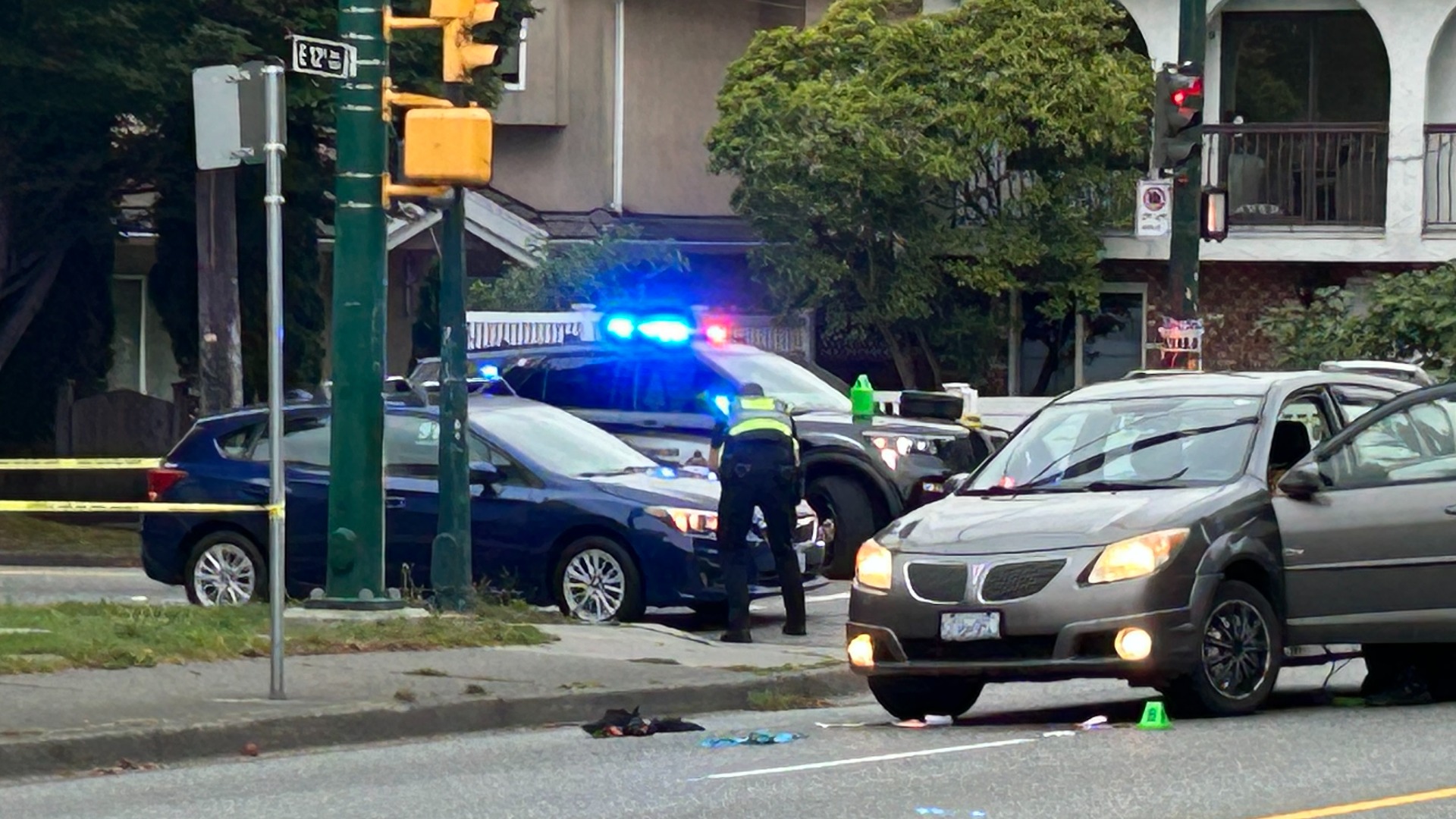 Pedestrian struck, killed in East Vancouver: police 