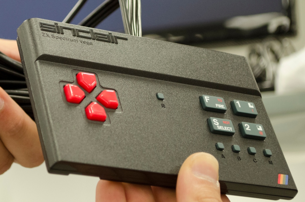 コントローラ U.K. gaming fans resurrect beloved ZX Spectrum from the 1980s