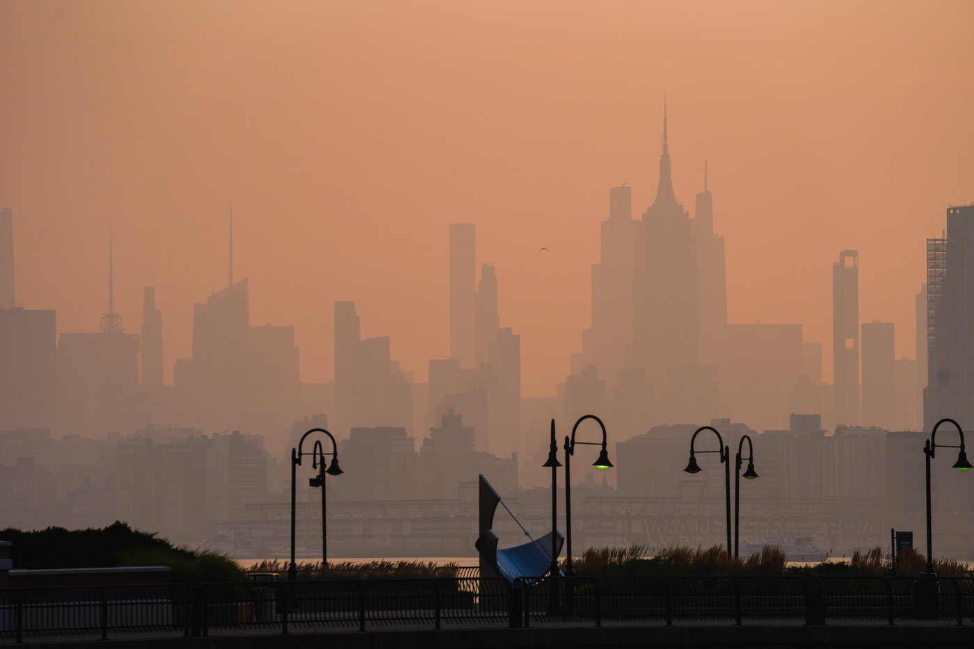 Uncertainty clouds the forecast on whether wildfire smoke will affect the World Cup final