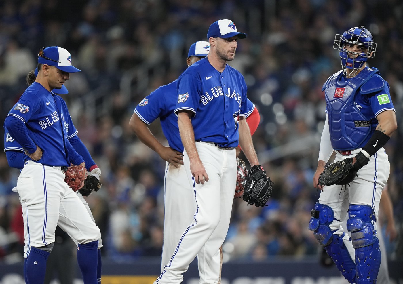 Minnesota Twins win rubber match of series with 8-2 victory over Toronto Blue  Jays