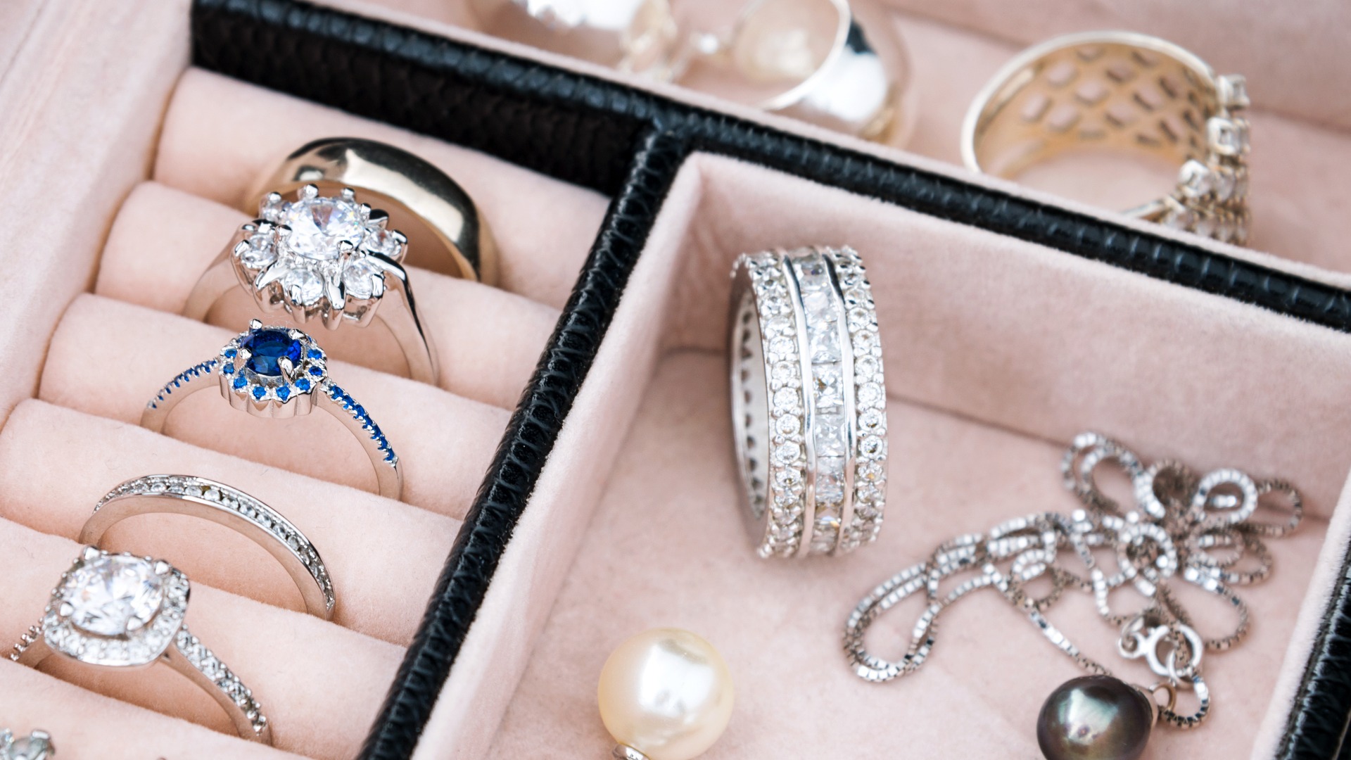Man charged after $200K in ‘luxury items’ stolen from Surrey home 