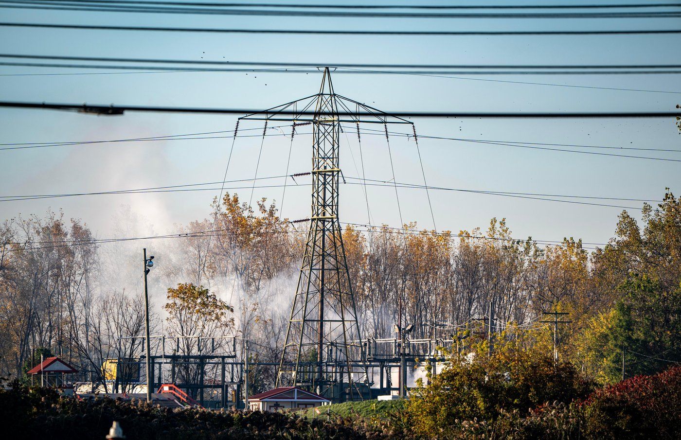 A chemical tank explodes in Ohio, forcing evacuations and prompting fears of another blast