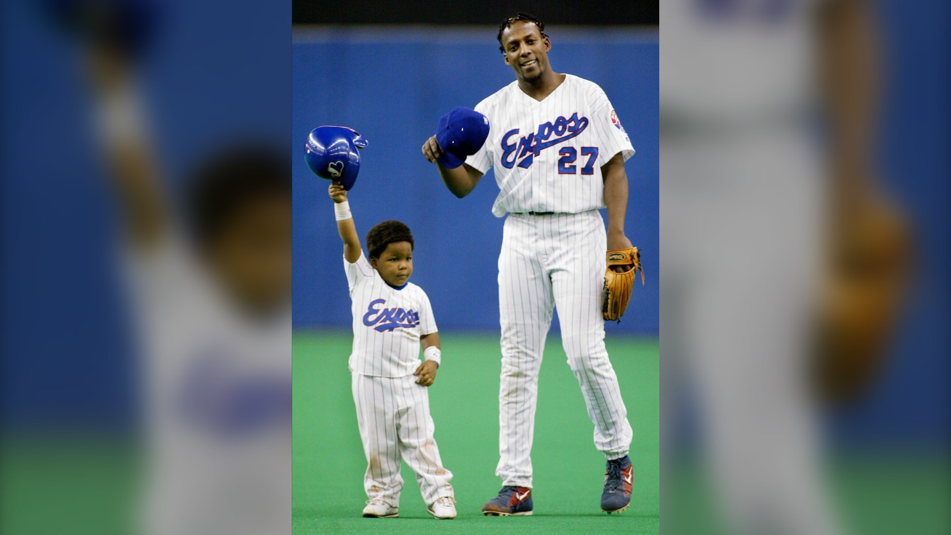 Vladimir Guerrero Jr.: Photographer looks back on iconic 2002 shot 
