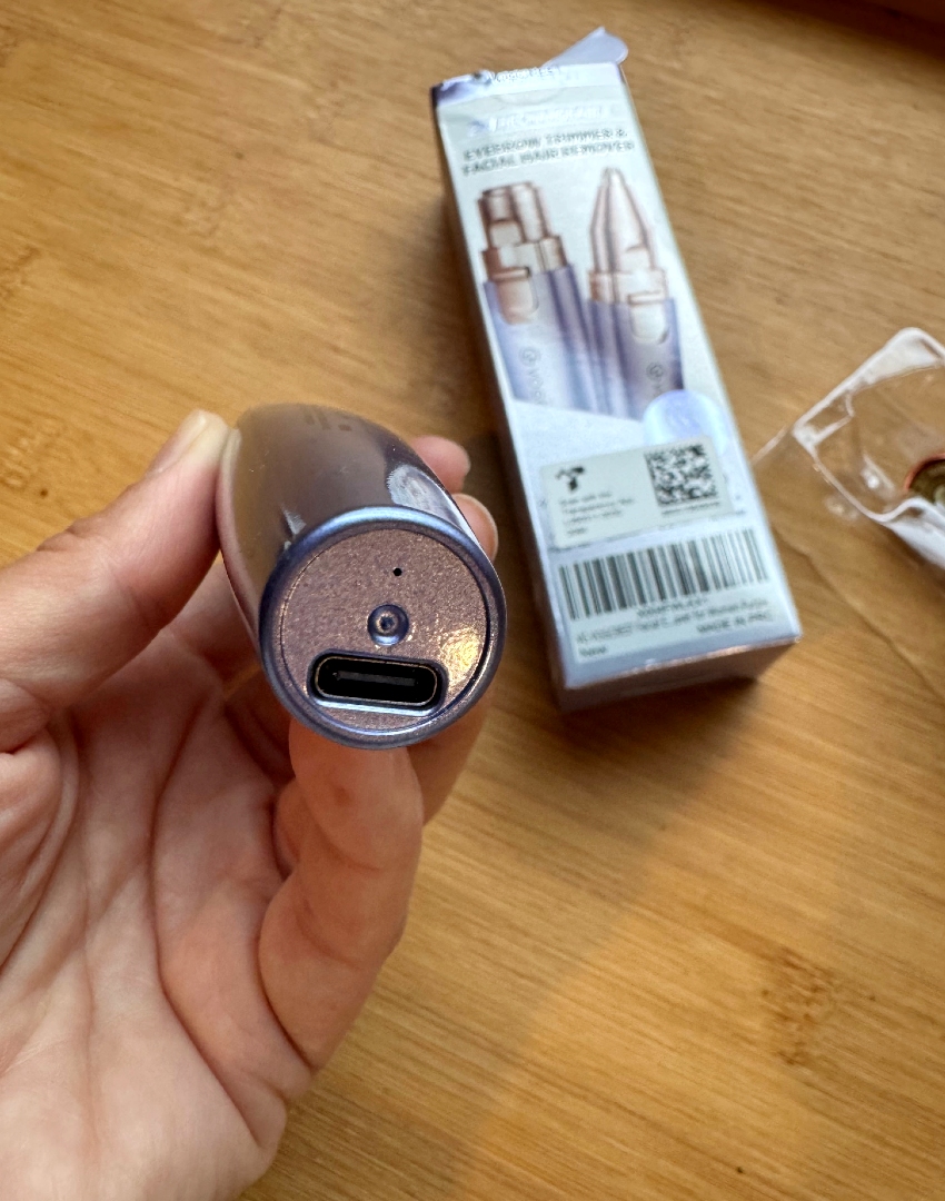 Épilateur Sourcils Mini Rasoir électrique 2 En 1 - Stylo épilateur Visage Noir, Neuf