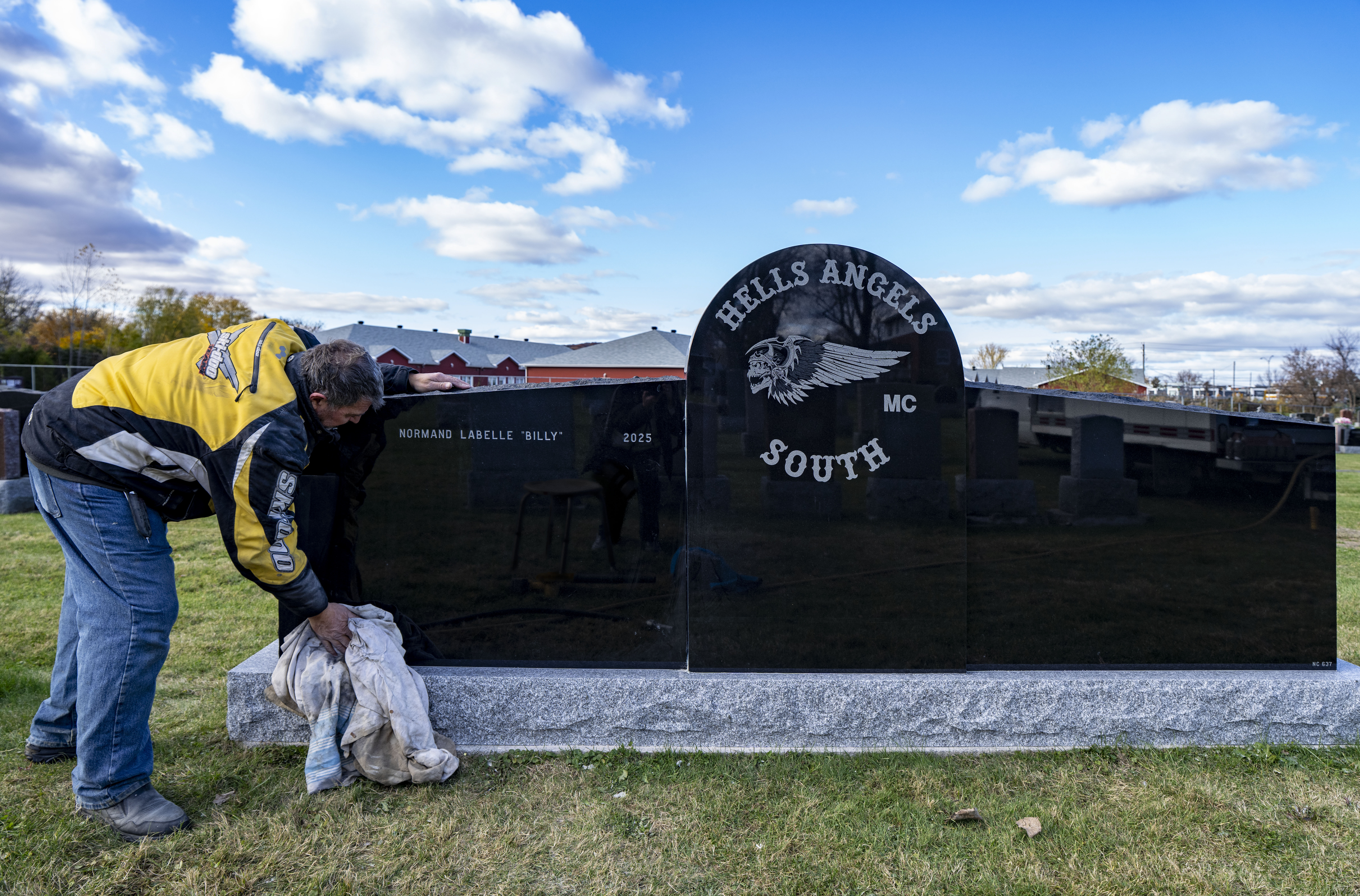 Name of Hells Angels member appears on Montreal tombstone