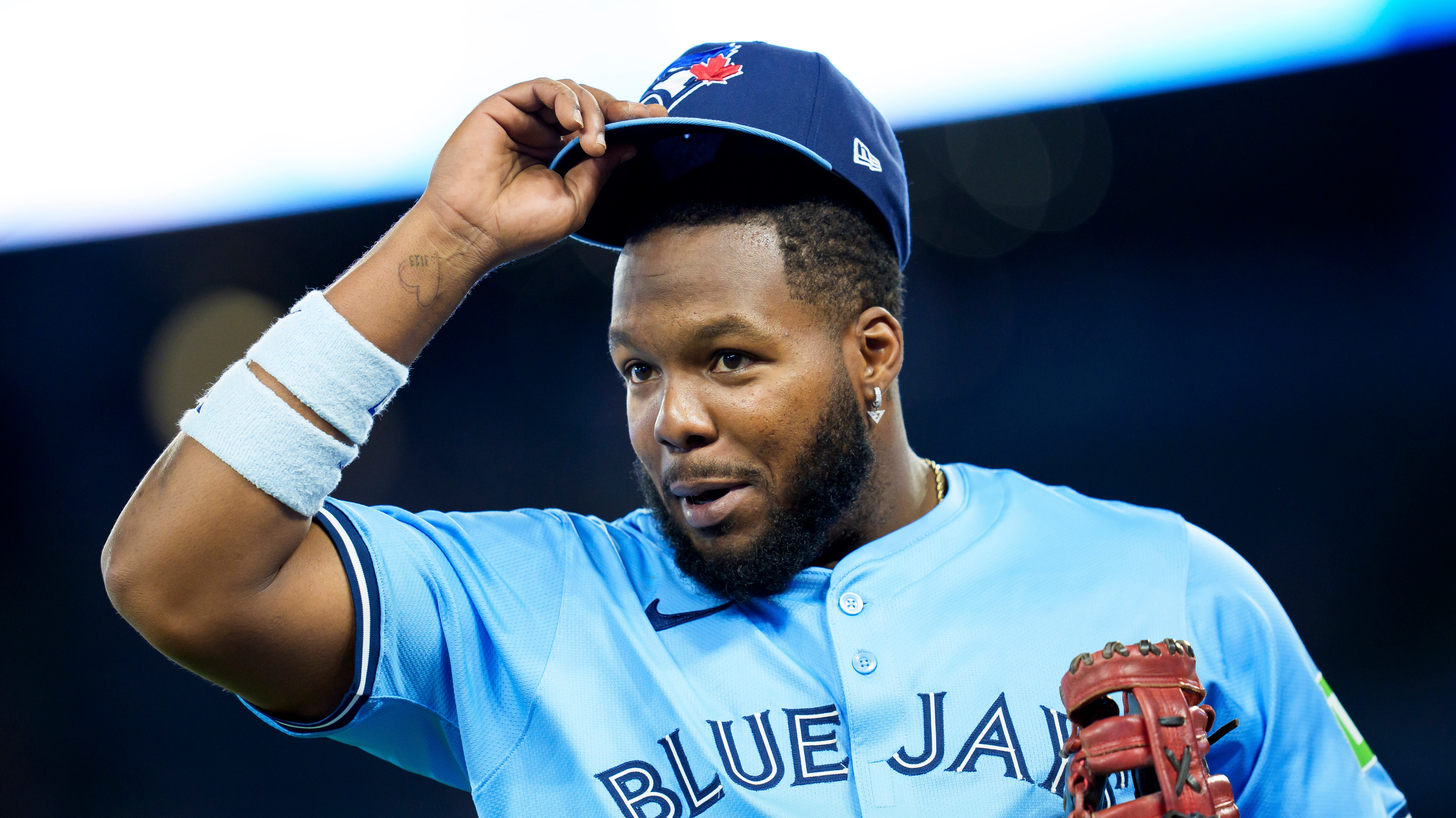 Blue Jays announce signing of Vladimir Guerrero Jr. to 14-year, $500M  extension