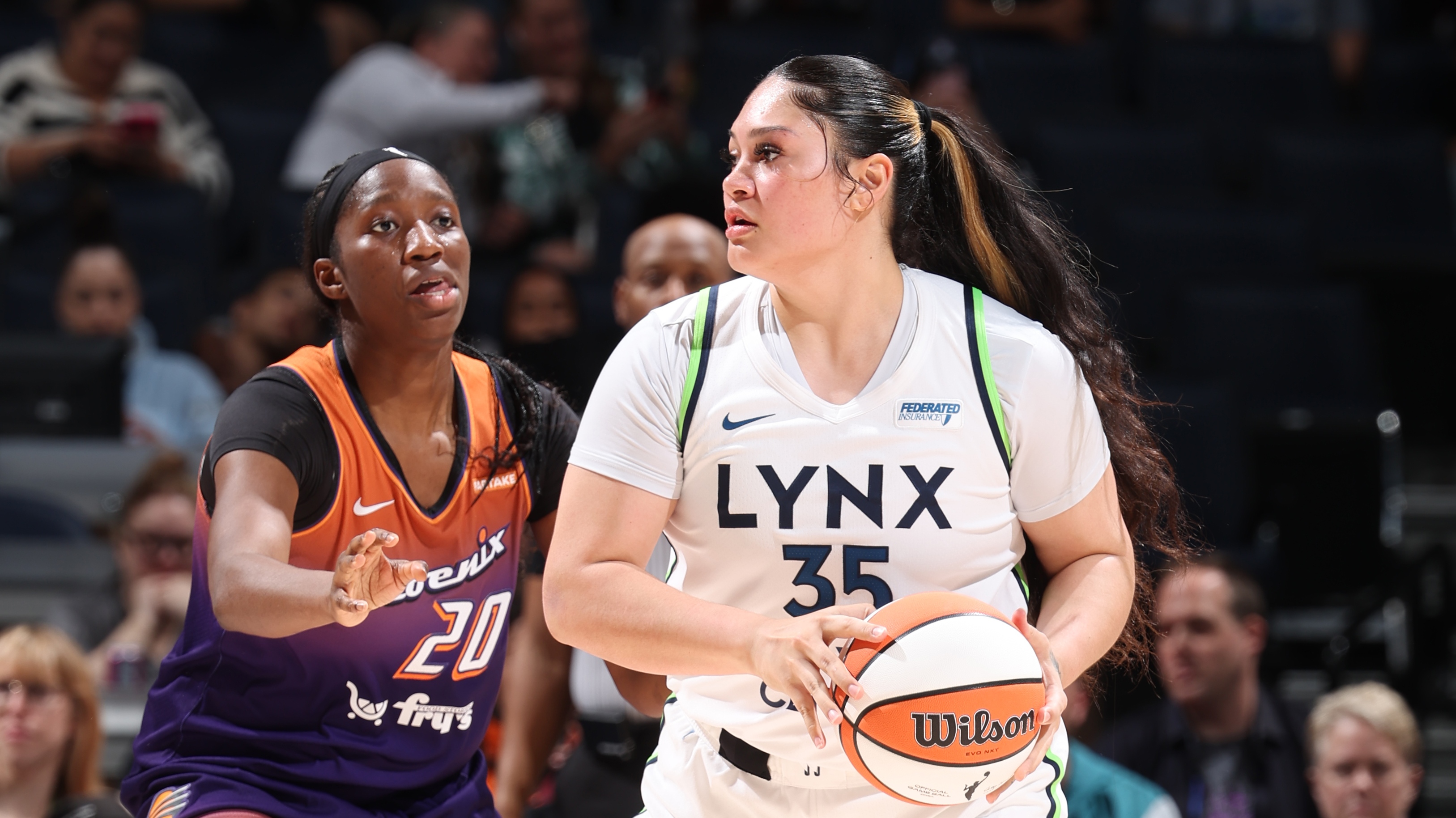 Alissa Pili, Napheesa Collier lead Minnesota Lynx to win over Phoenix Mercury