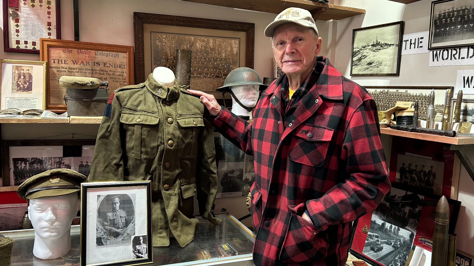Man donates father's First World War uniform to N.B. museum