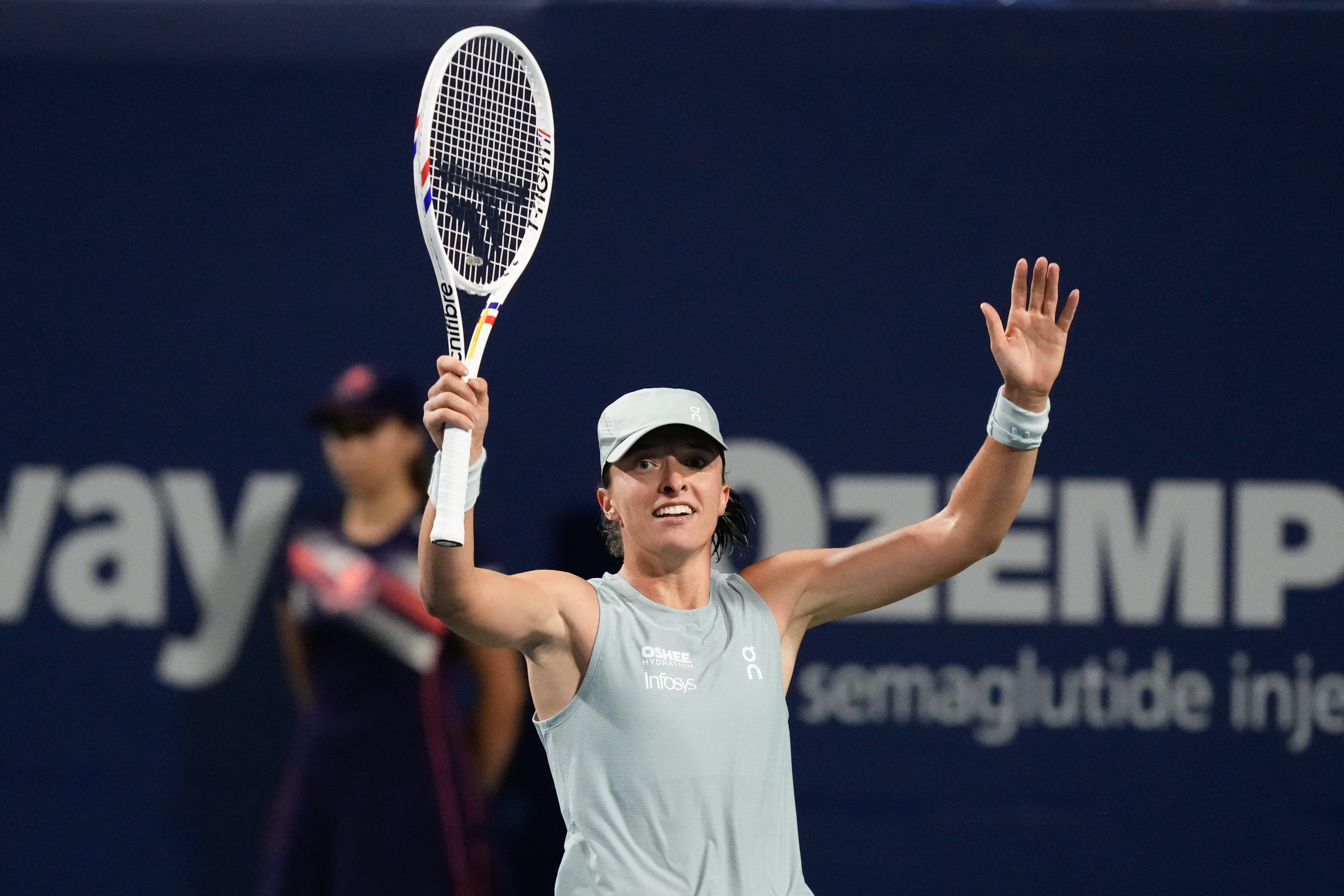 Iga Swiatek tops Elina Svitolina to reach final of National Bank Open