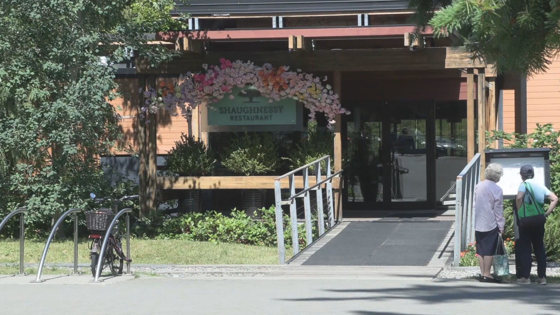 In rare move, Vancouver city council rejects recommendation for new restaurant at VanDusen Botanical Garden 