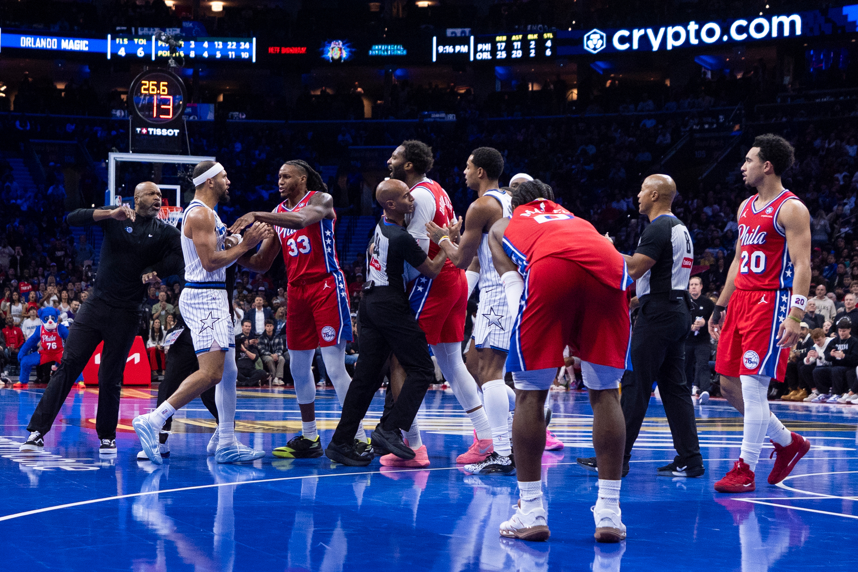 Orlando Magic's Jalen Suggs ejected in first half after heated