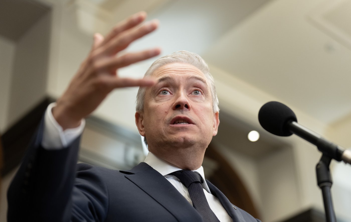 Finance minister announces date for new federal budget to be tabled