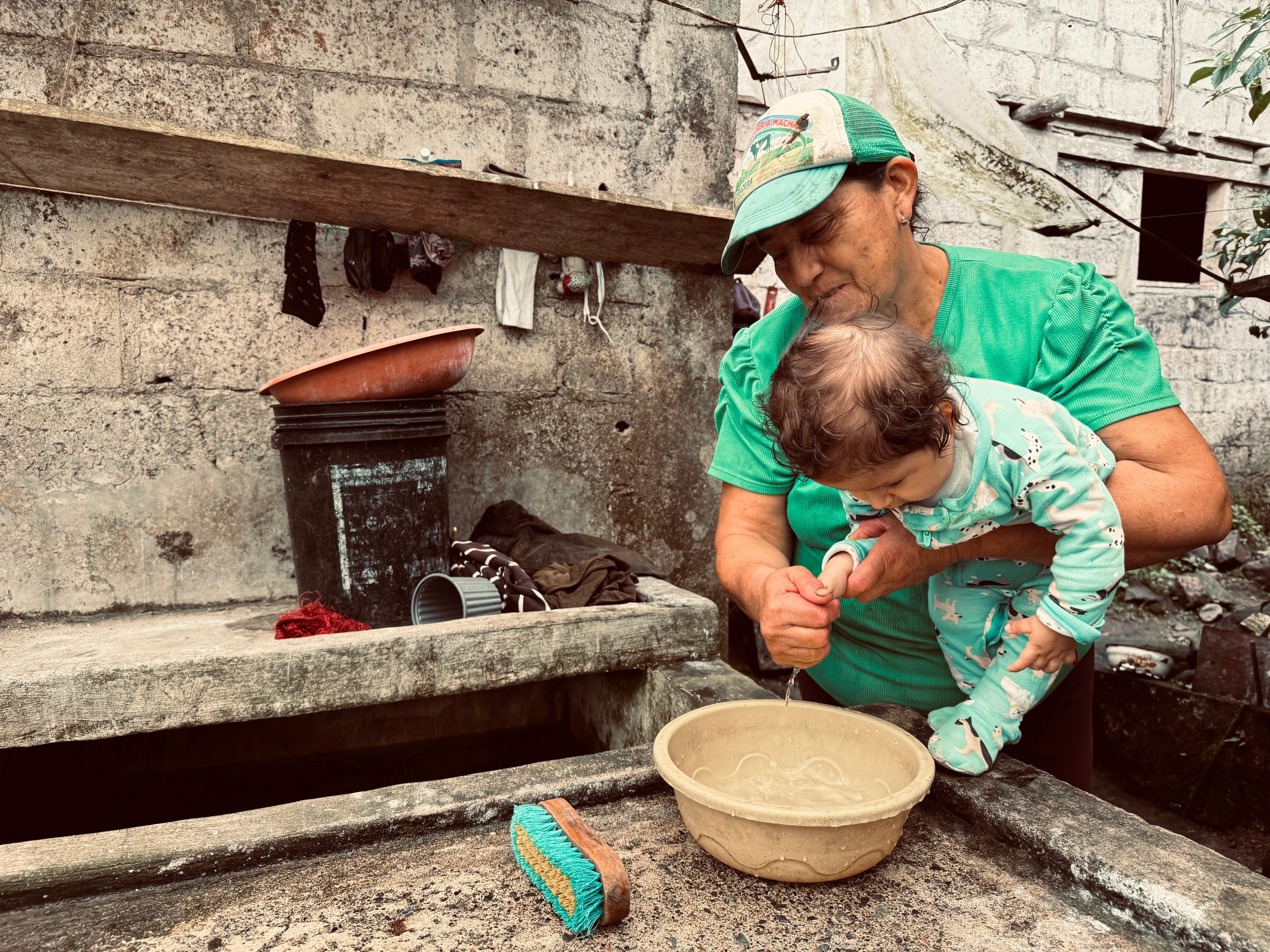 El agua potable cierra brechas en la ruralidad de Ecuador con alianzas público-privadas