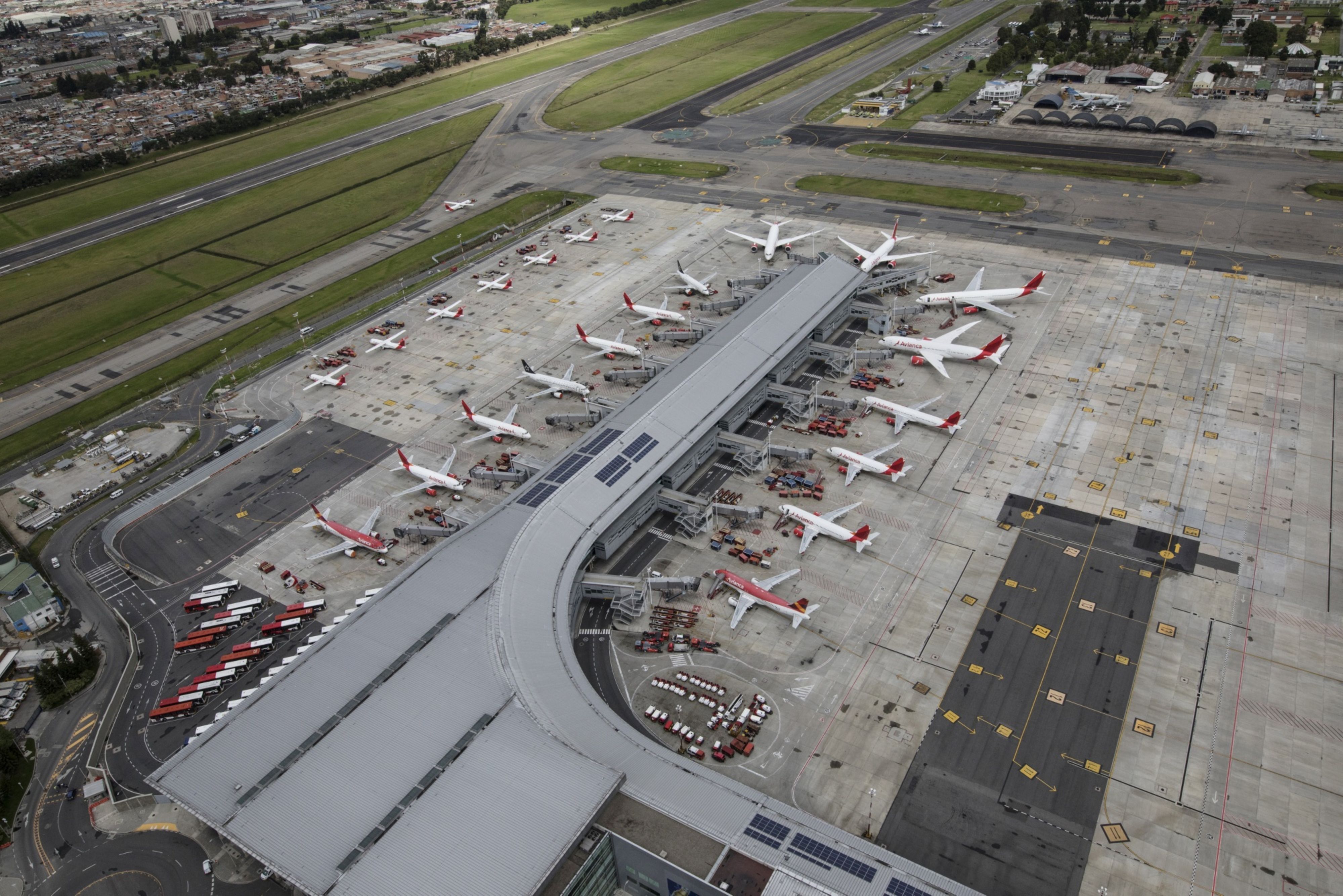 Bogotá lidera ranking de aeroportos mais conectados da região; Guarulhos fica em 4º