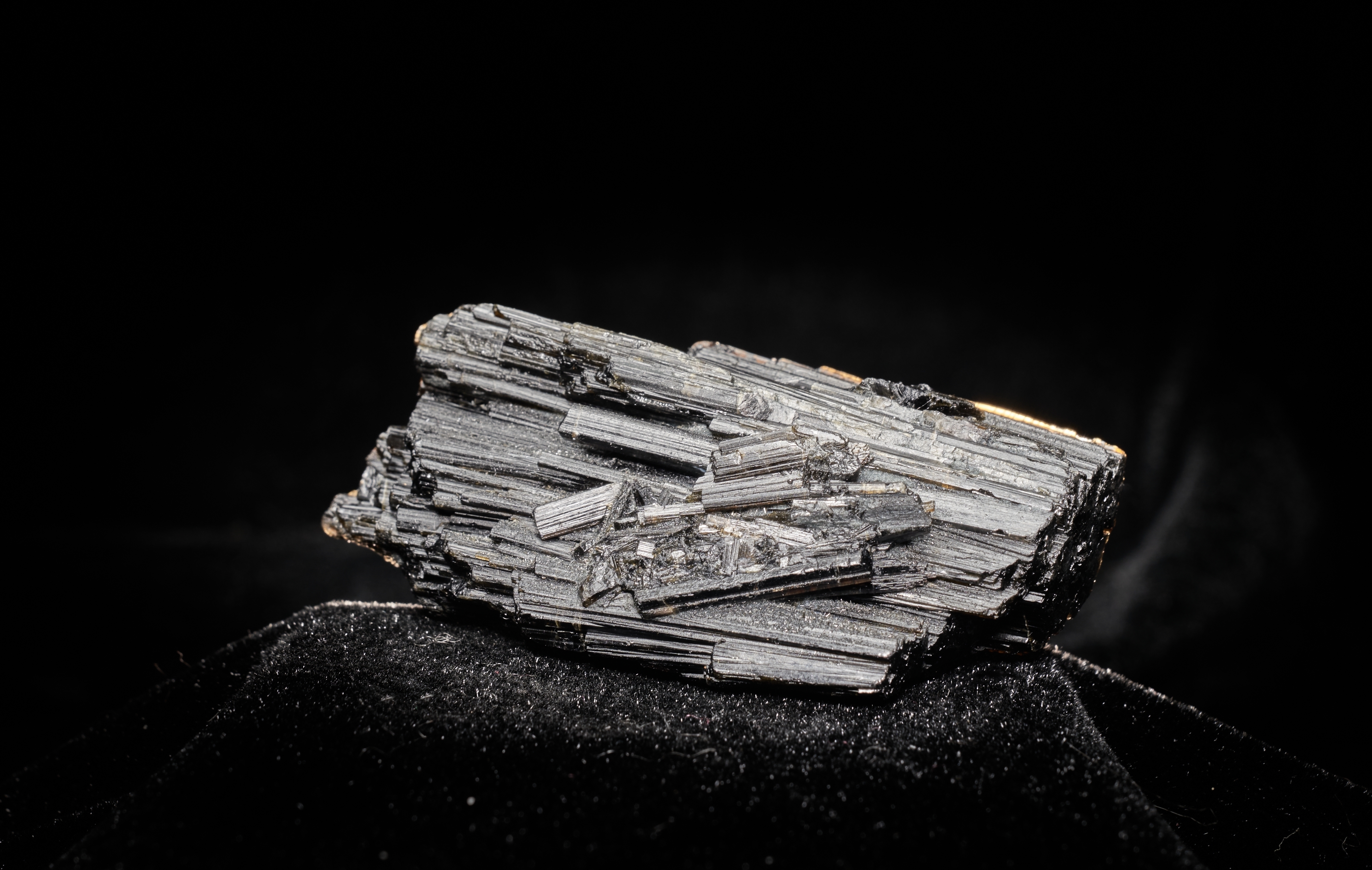 Foco nas mineradoras: onde investir em tungstênio após rali de 500%, segundo analistas Foco nas mineradoras: onde investir em tungstênio após rali de 500%, segundo analistas