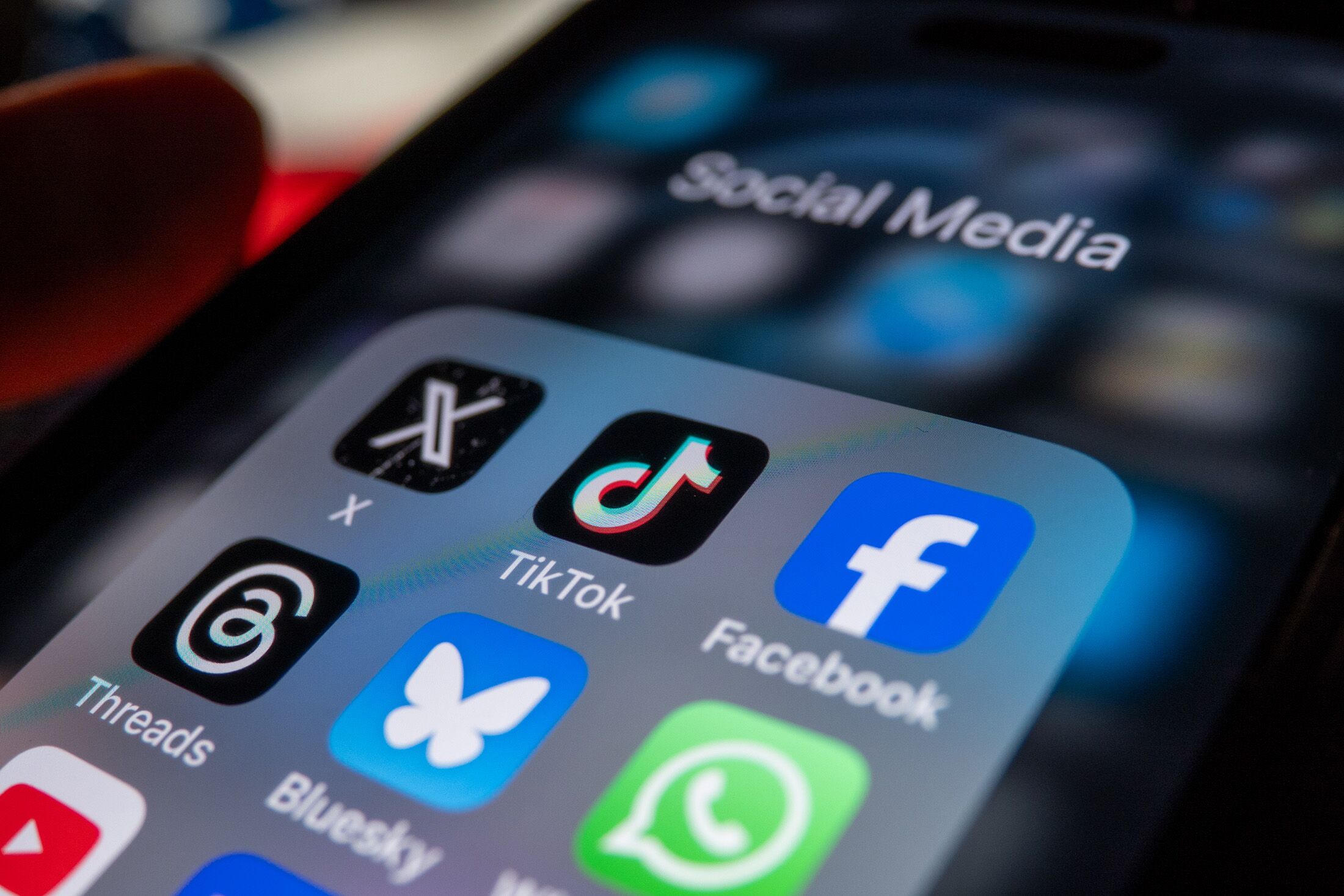 La UE propone prohibir las redes sociales a menores de 13 años, ¿qué países ya las restringen? La UE propone prohibir las redes sociales a menores de 13 años, ¿qué países ya las restringen?