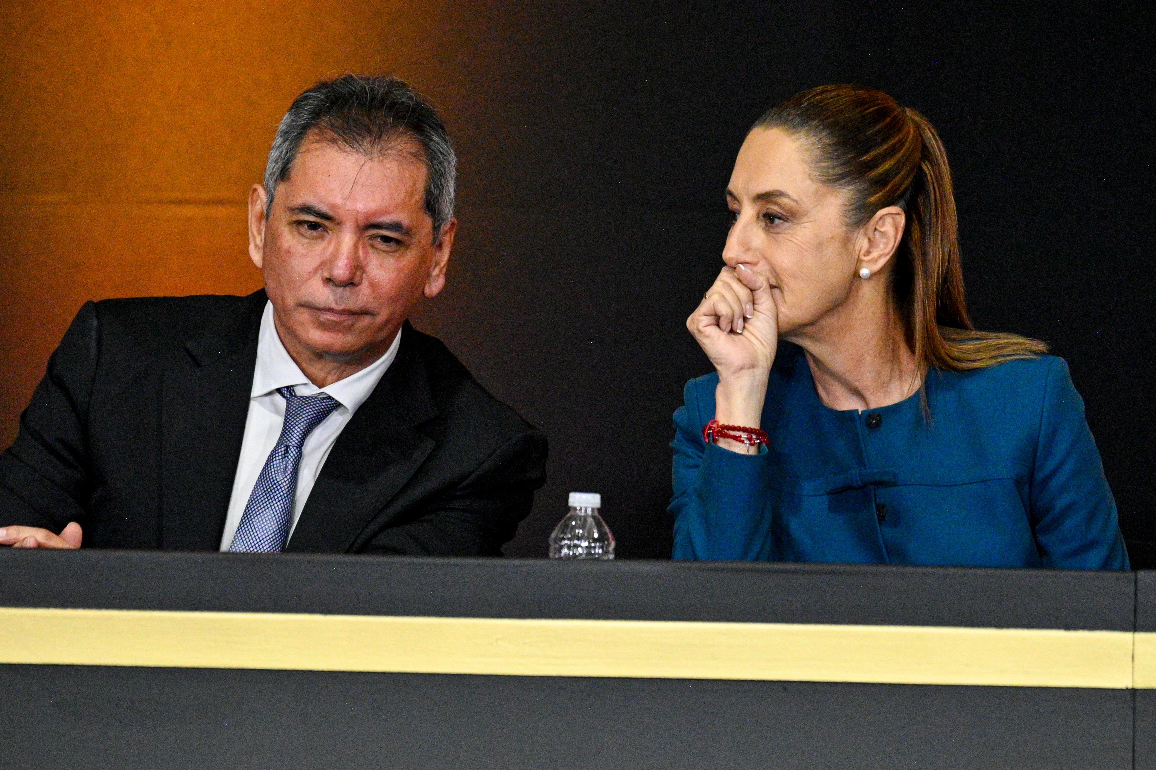 Fitch: Presupuesto 2027 deja dudas sobre si México logrará una consolidación que frene la deuda Fitch: Presupuesto 2027 deja dudas sobre si México logrará una consolidación que frene la deuda