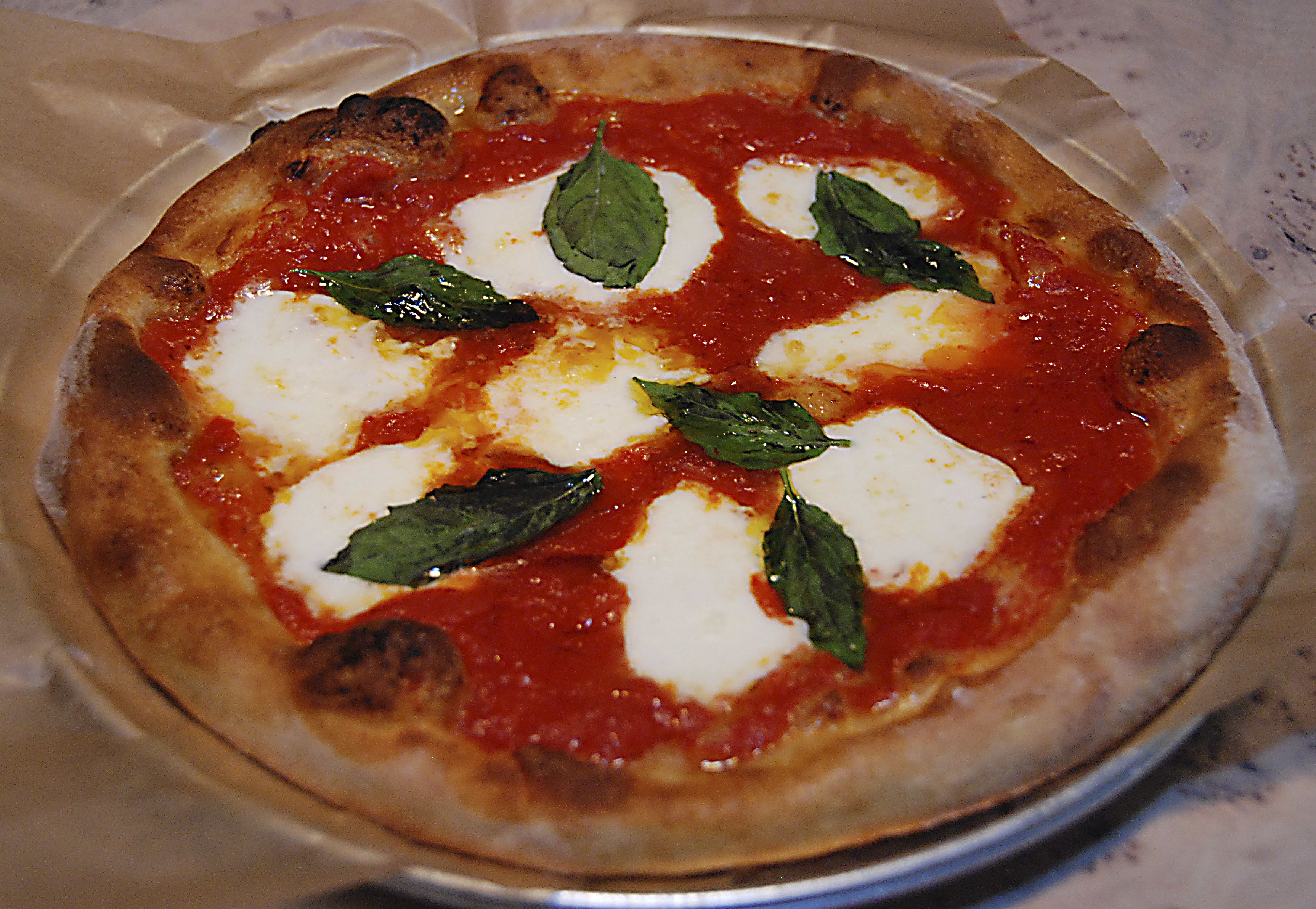 La pizza costosa colpisce le tasche degli italiani, soprattutto perché …