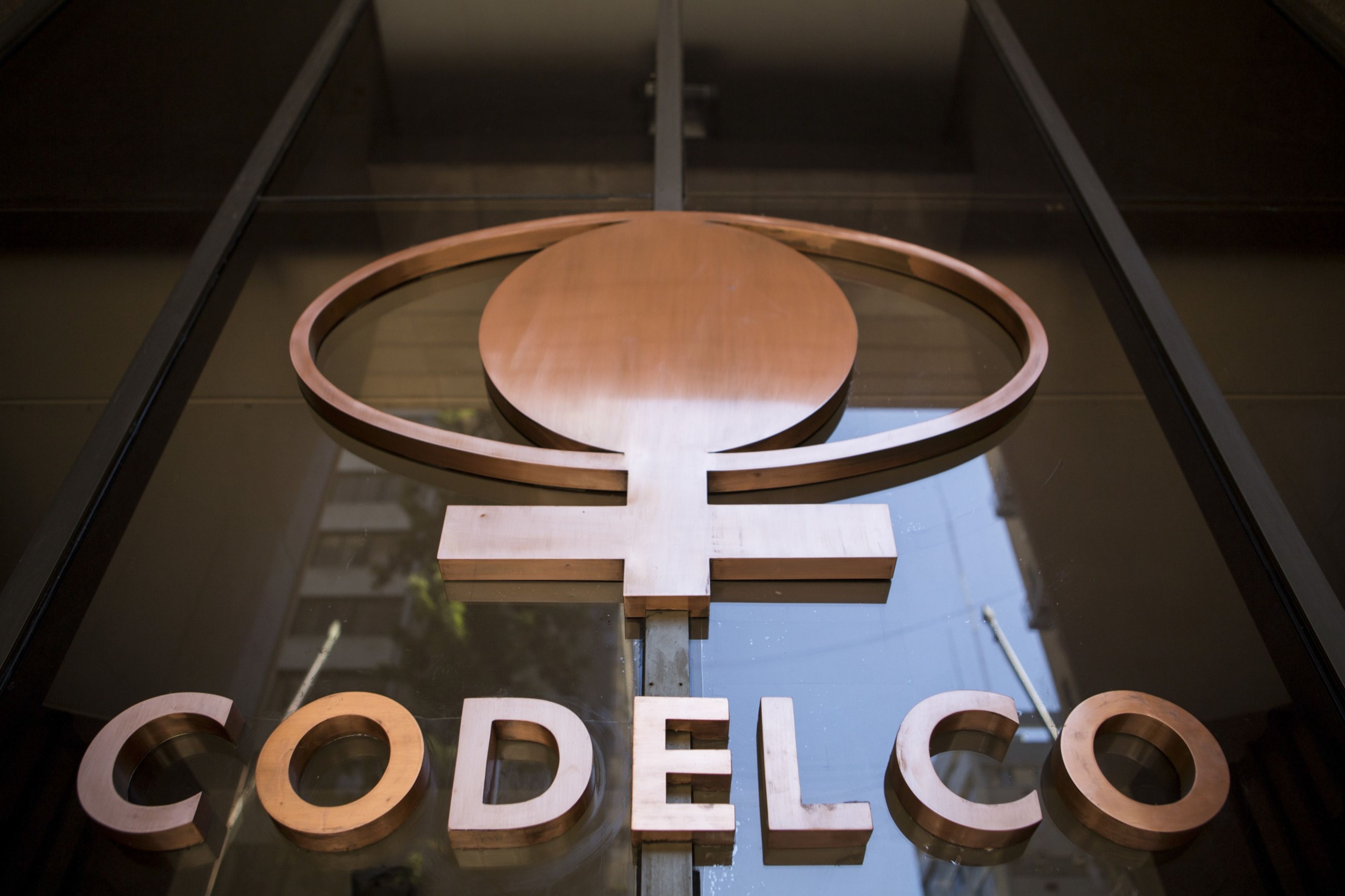 Chilean Copper Giant Codelco Returns to International Bond Market