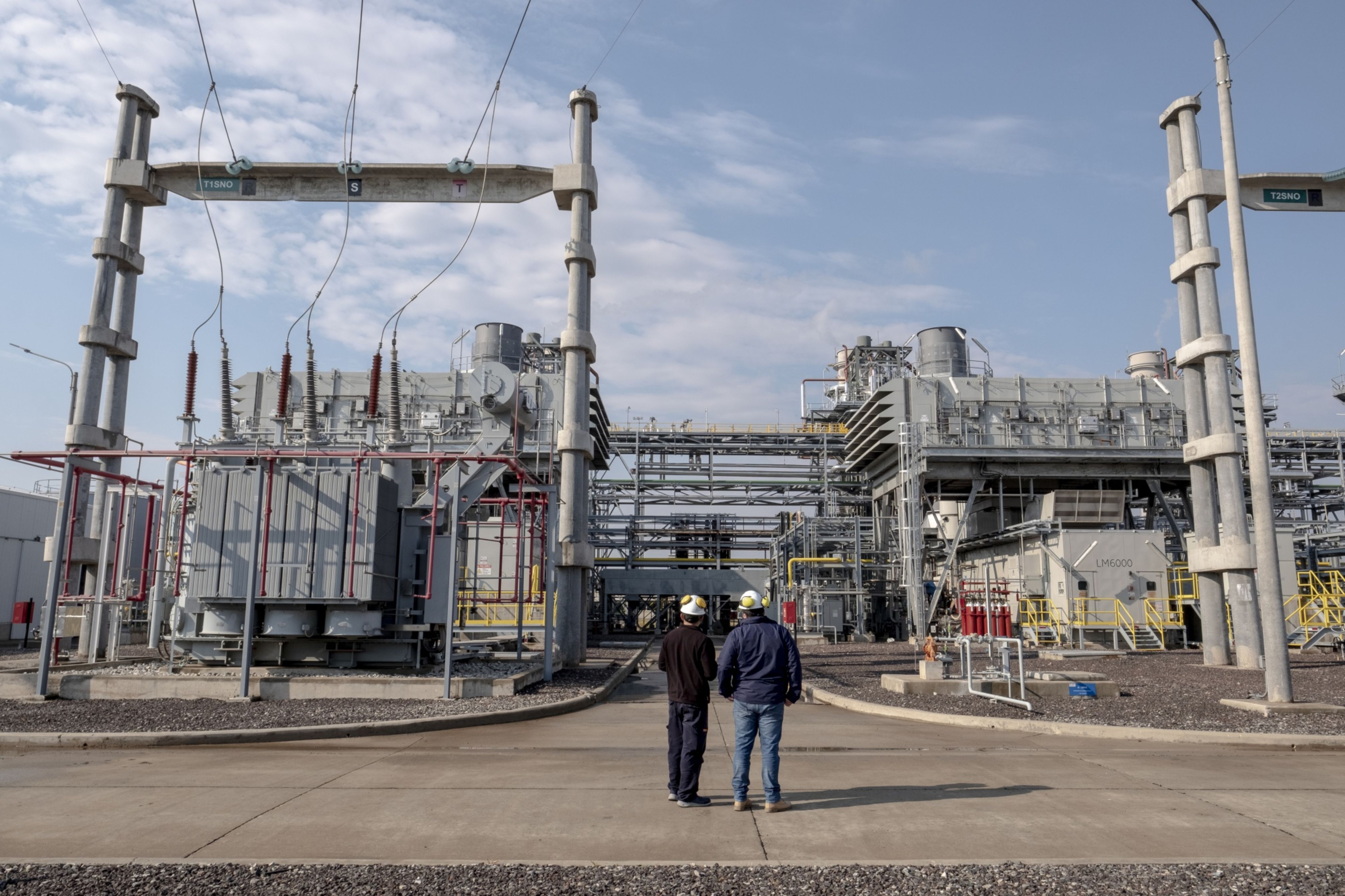 Cortes de gas por el frío: restringen el suministro a industrias y GNC en Buenos Aires