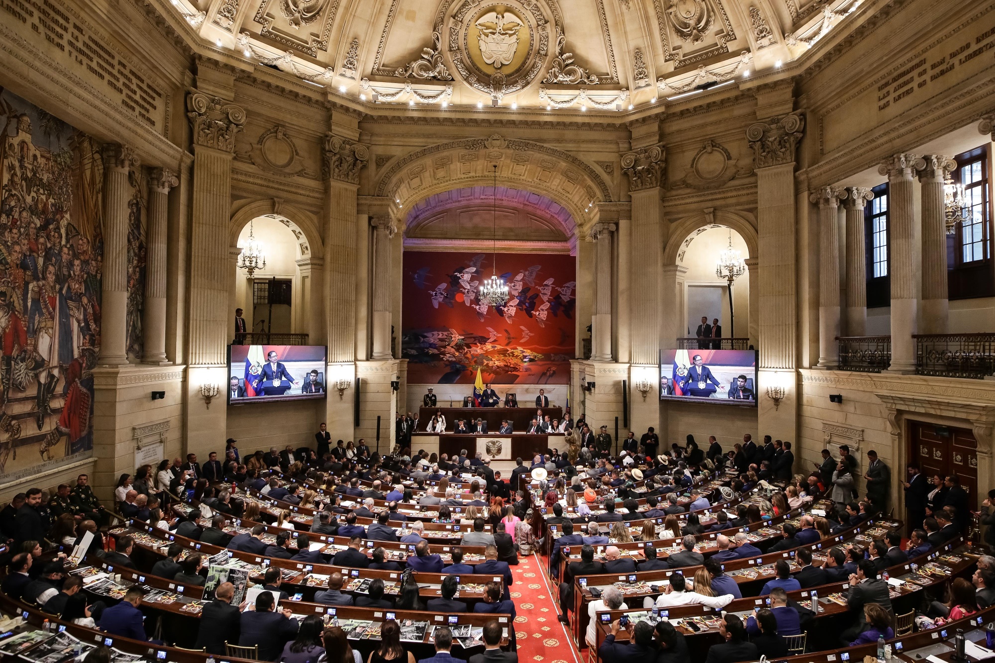 De la Espriella, elegido por ser de ‘los nunca’, buscará alianzas en Congreso con los de siempre 