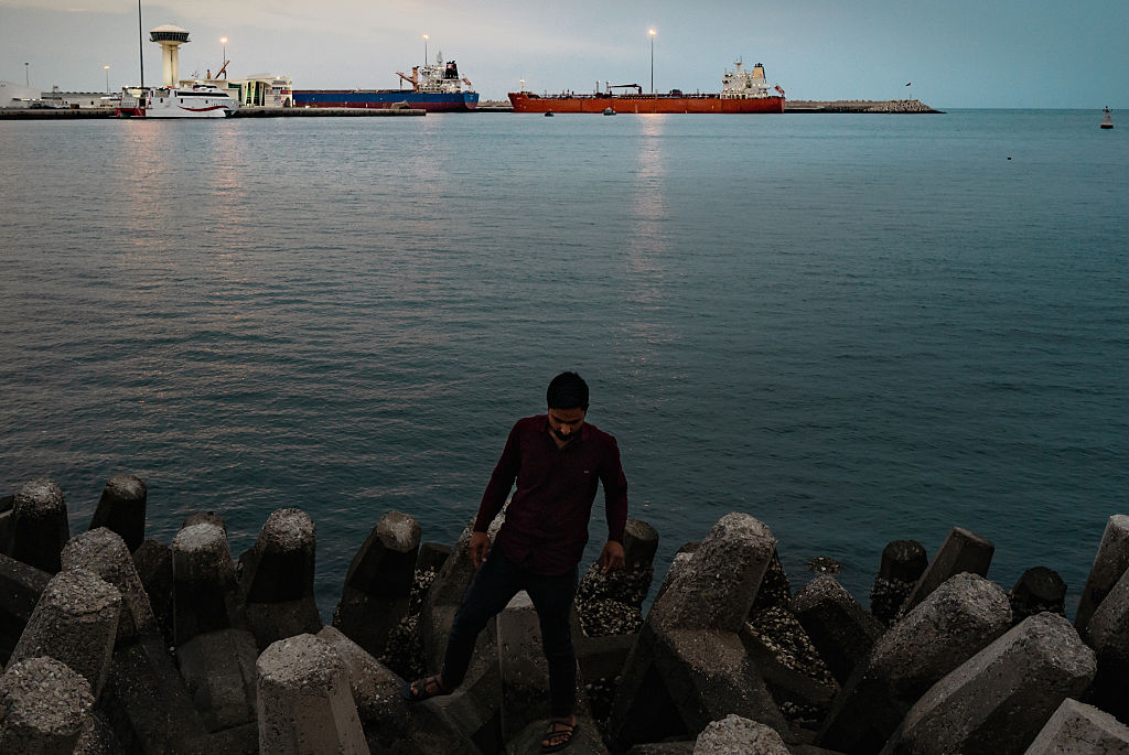 Ibovespa sobe e dólar cai a R$ 5,15 com perspectiva de possível cessar-fogo na guerra