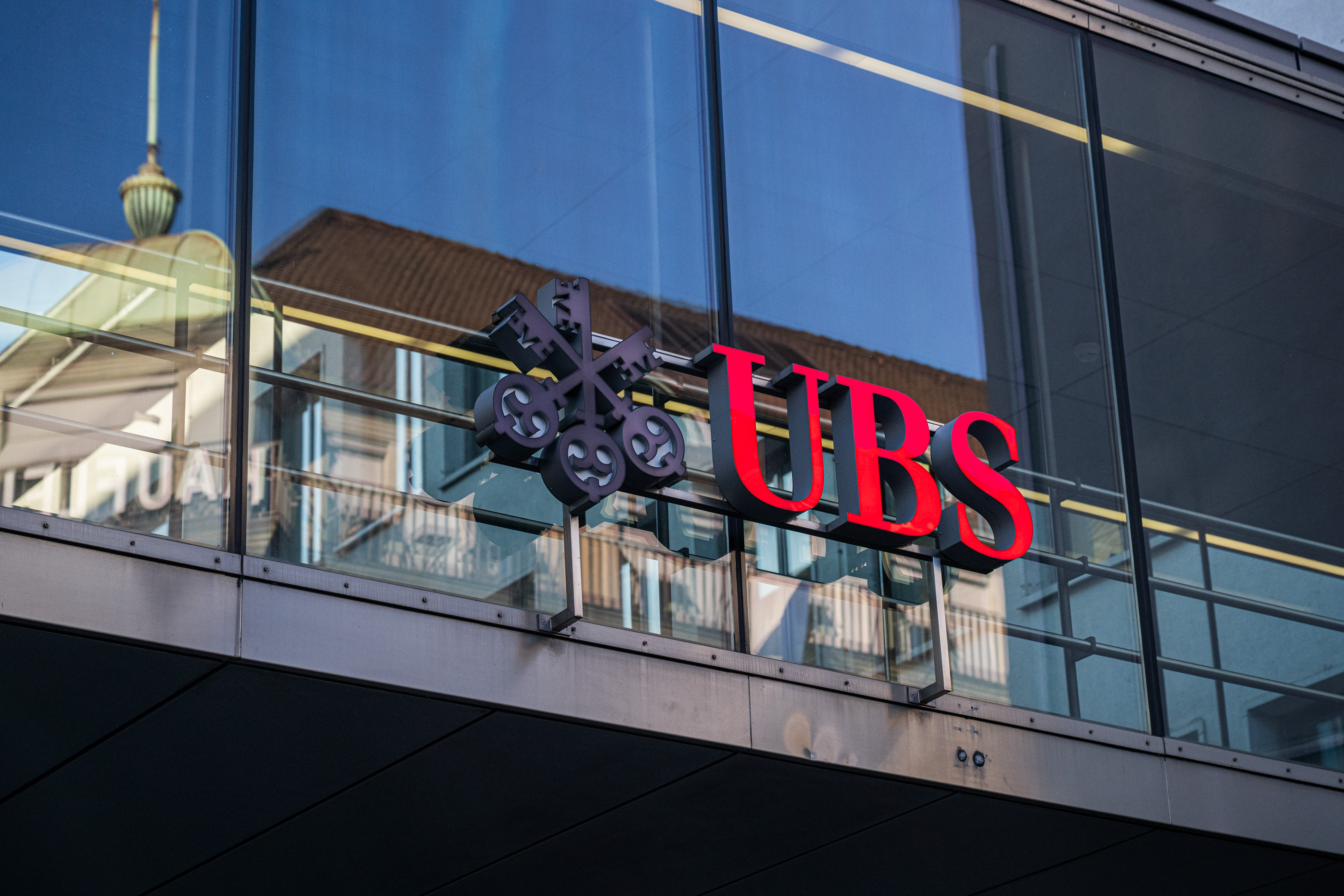 “Mantengan sus inversiones”: la guía de UBS para navegar los choques geopolíticos