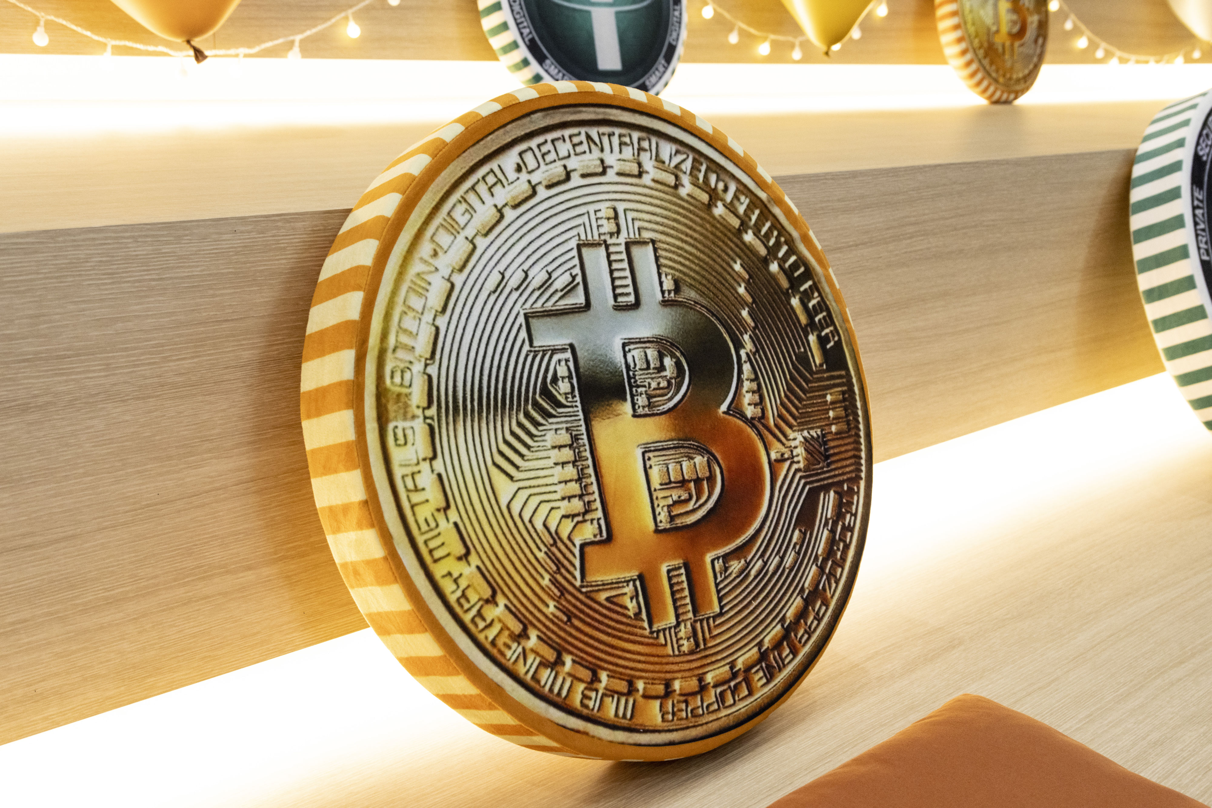 ¿Por qué se recupera el bitcoin? Tres claves detrás del repunte